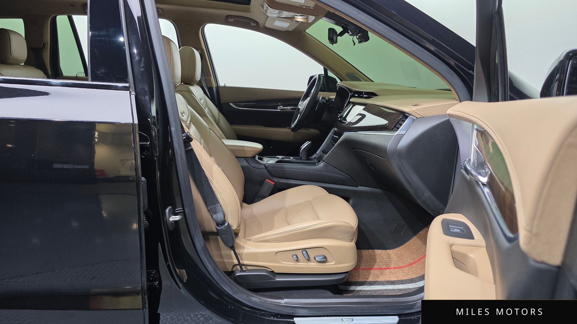 Cadillac XT6 2021 — миниатюра 17