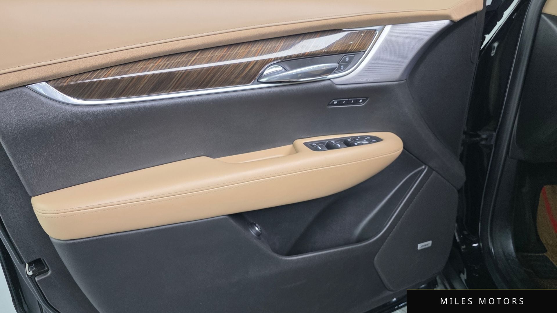 Cadillac XT6 2021 — миниатюра 13