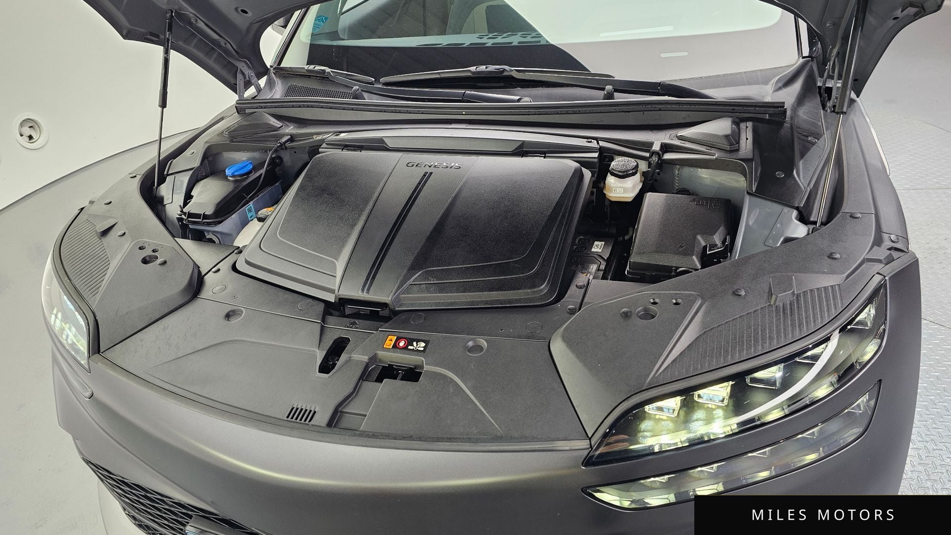Genesis GV60 2022 — миниатюра 6