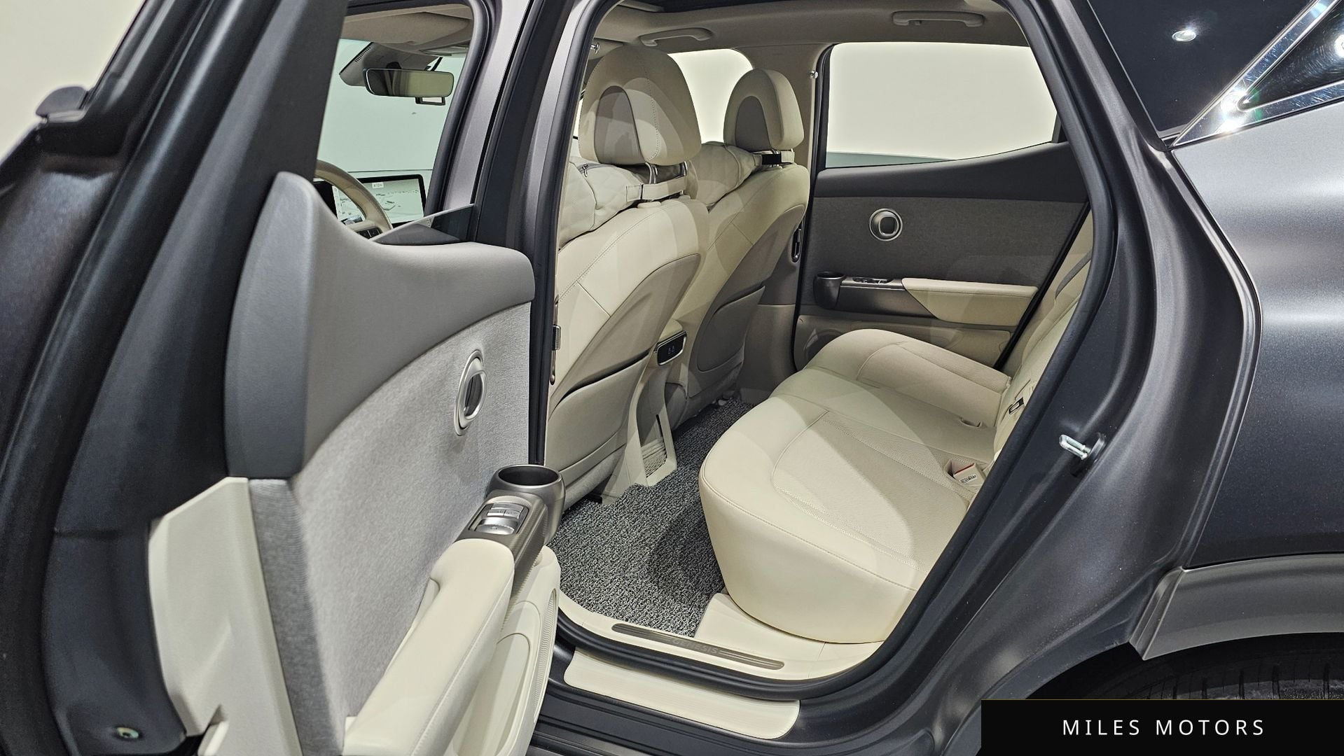 Genesis GV60 2022 — миниатюра 11