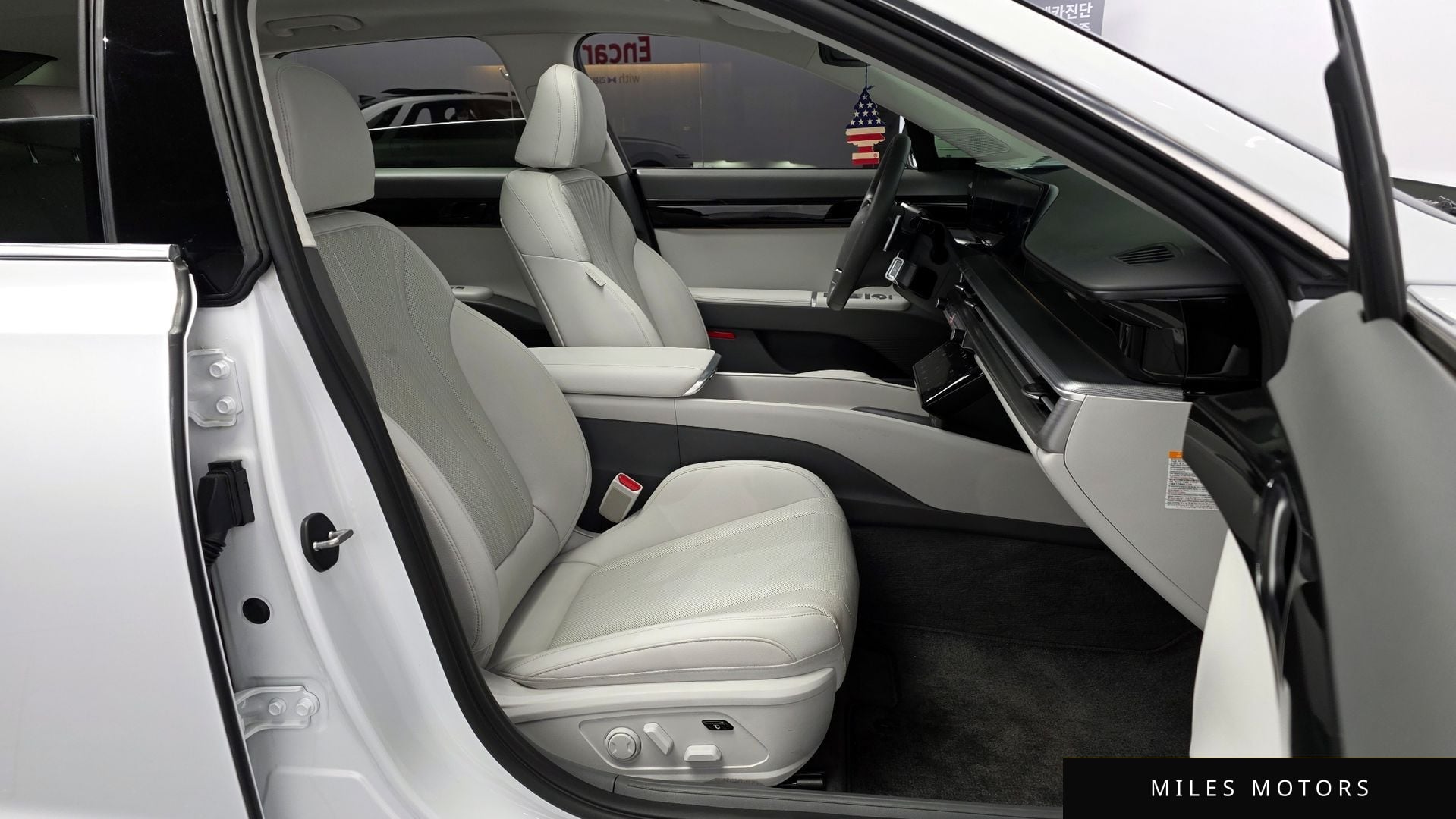 Hyundai Grandeur 2023 — миниатюра 11