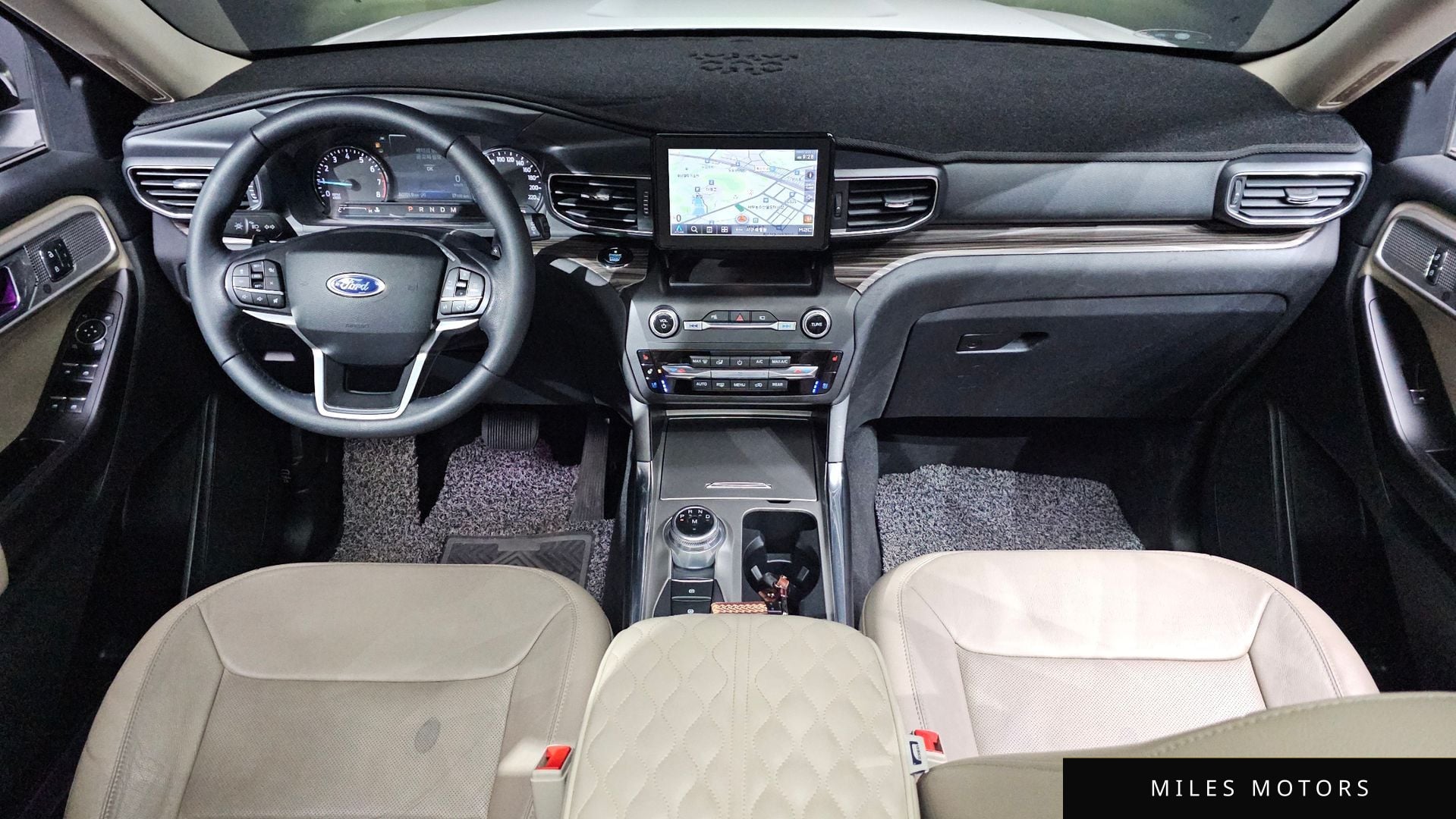 Ford Explorer 2020 — миниатюра 7