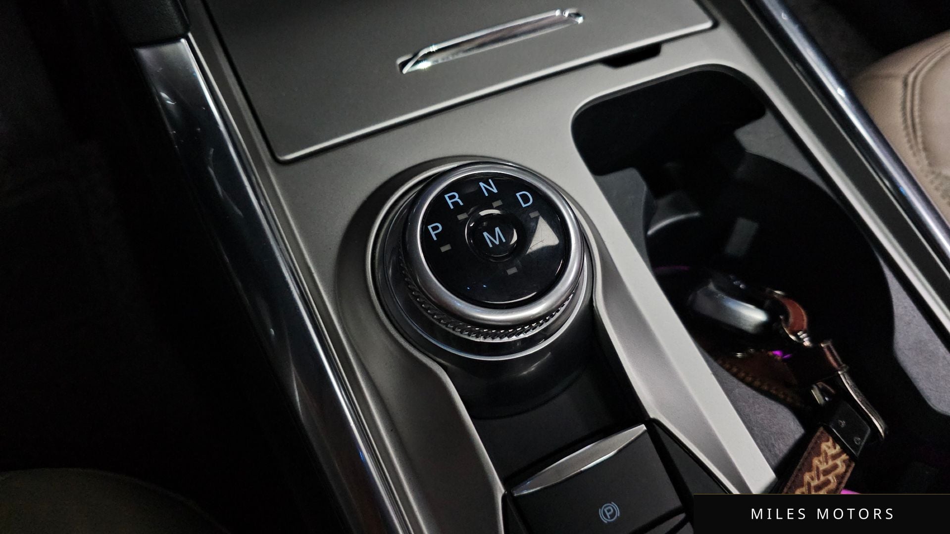 Ford Explorer 2020 — миниатюра 9