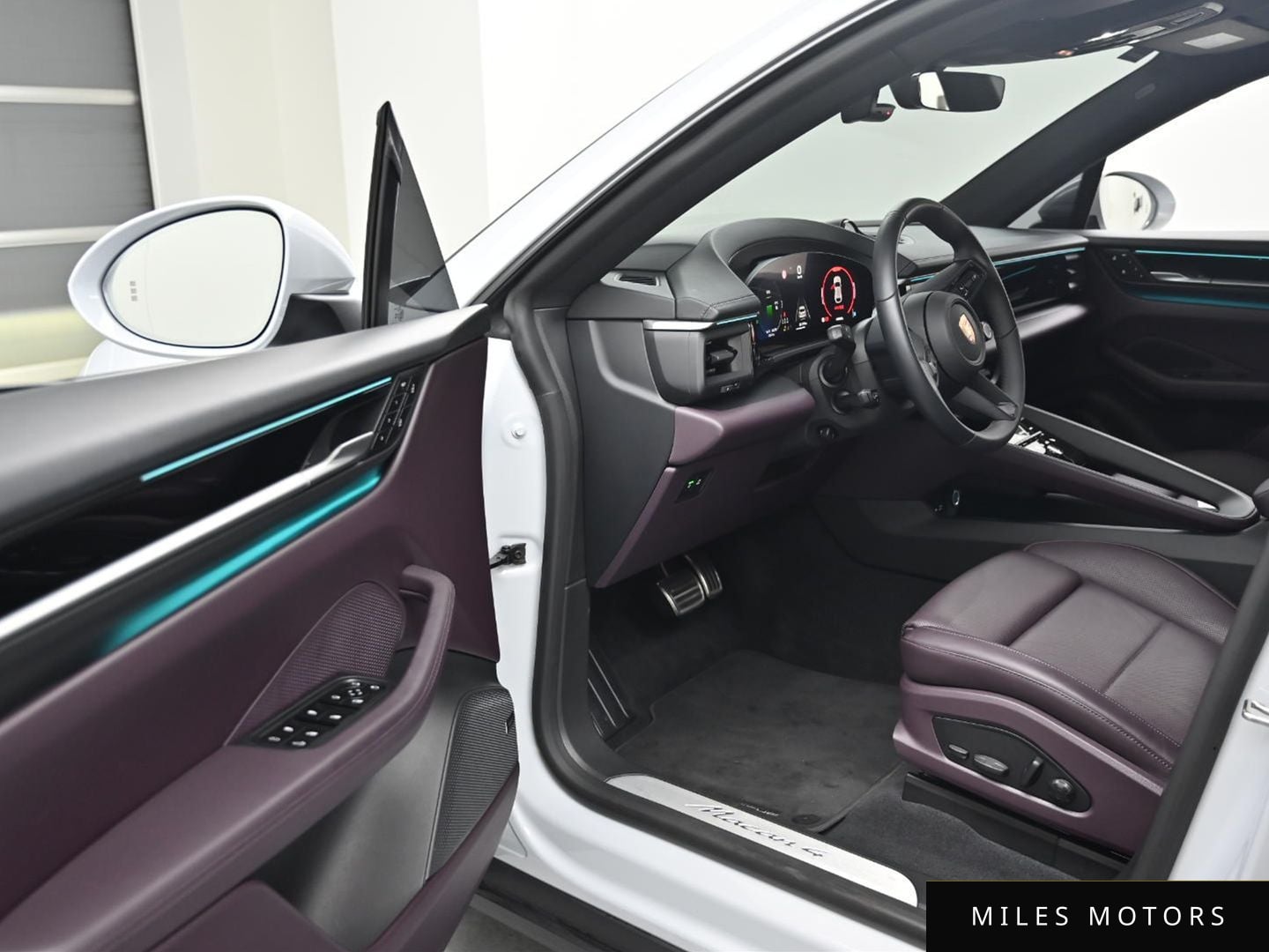 Porsche Macan 2025 — миниатюра 11