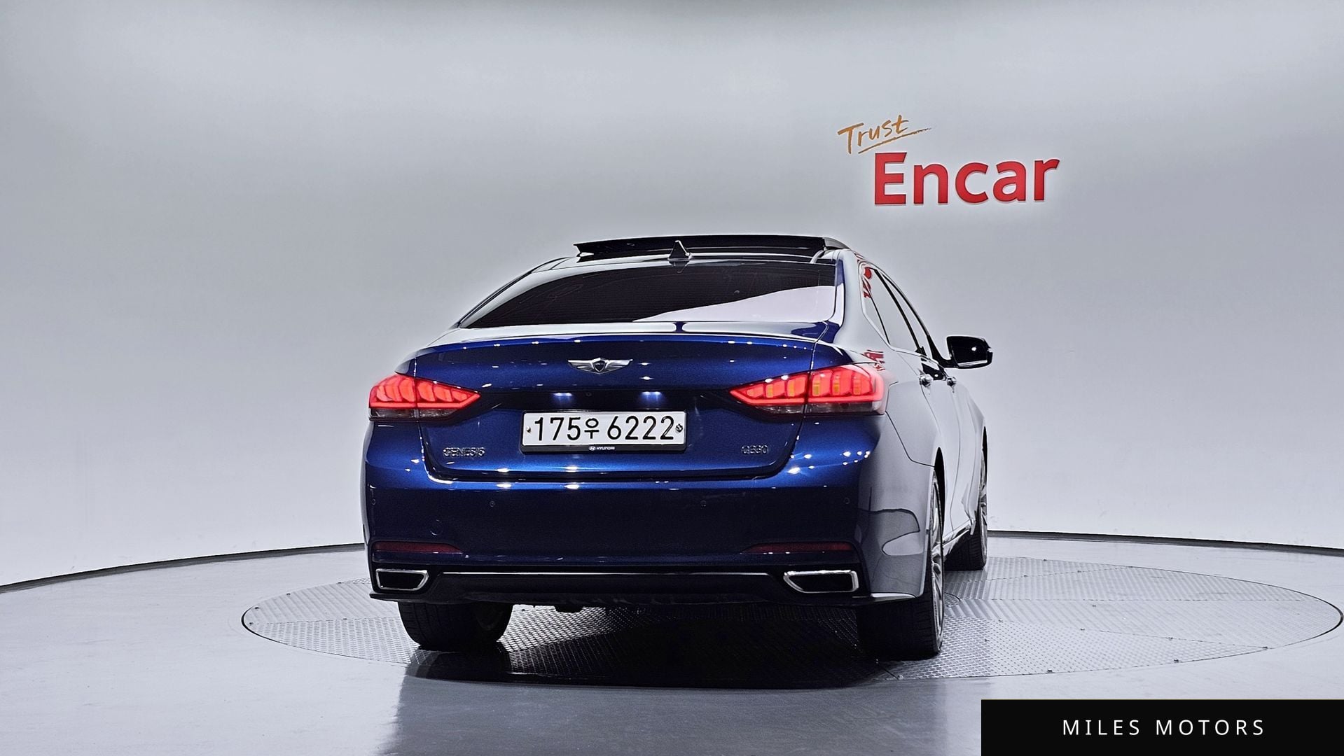 Hyundai Genesis 2015 — миниатюра 4
