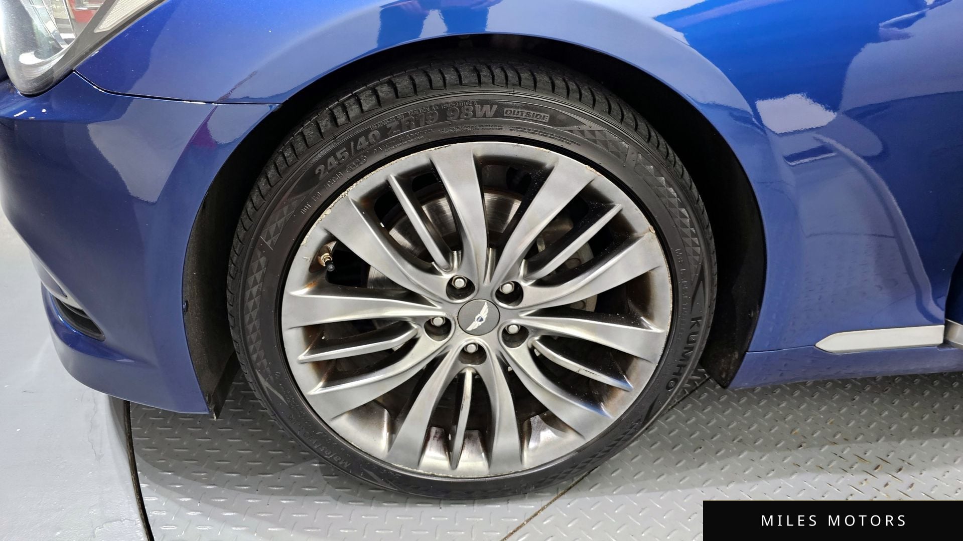Hyundai Genesis 2015 — миниатюра 5