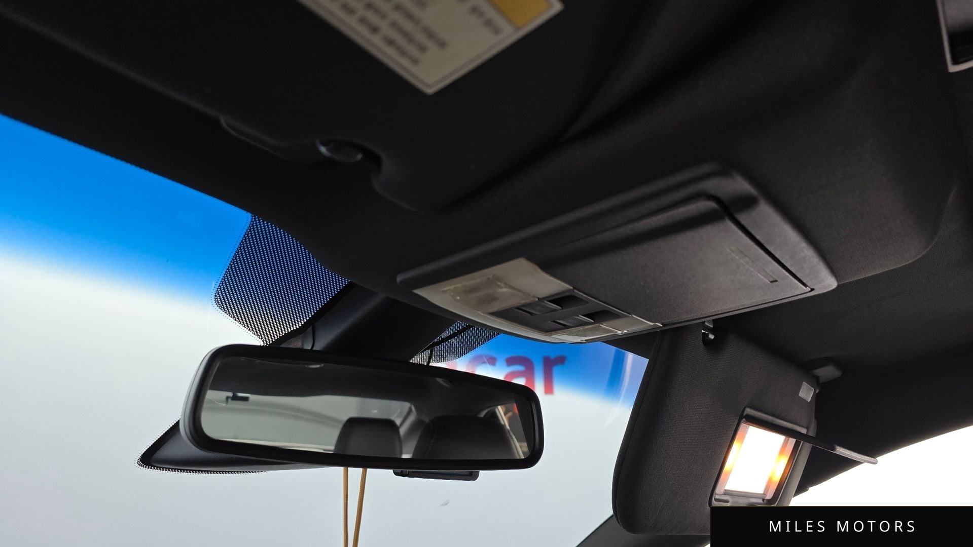 Ford Taurus 2015 — миниатюра 18