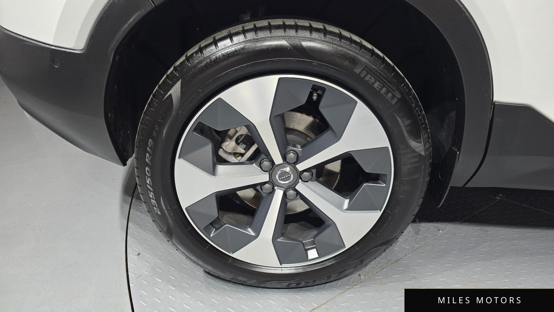 Volvo XC40 2025 — миниатюра 5