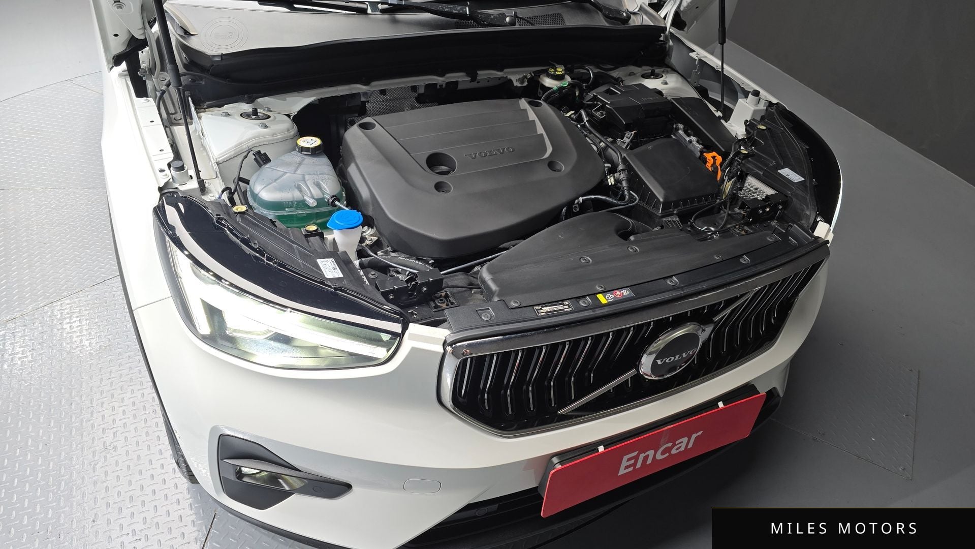 Volvo XC40 2025 — миниатюра 6