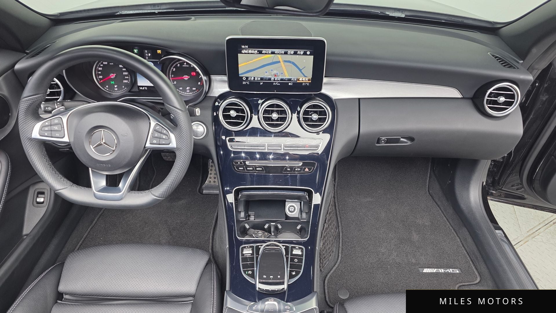Mercedes-Benz C-Class W205 2018 — миниатюра 7