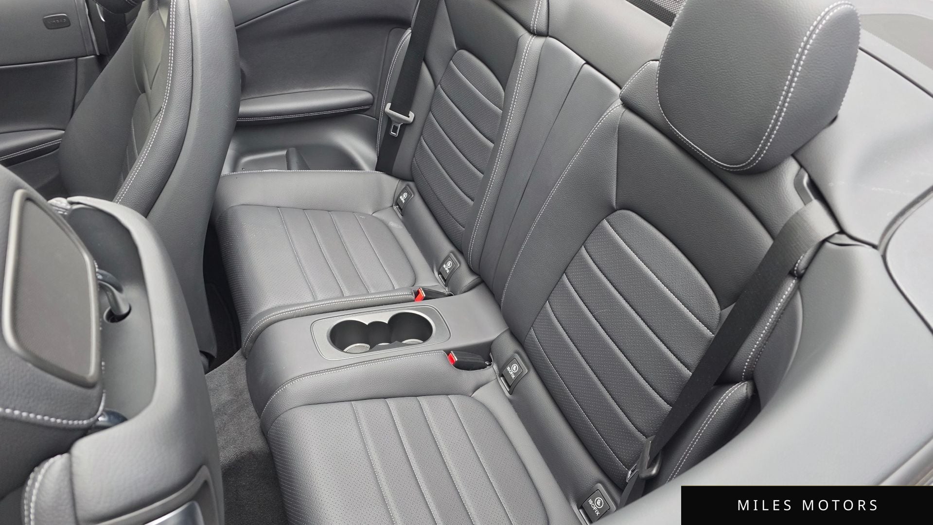 Mercedes-Benz C-Class W205 2018 — миниатюра 12