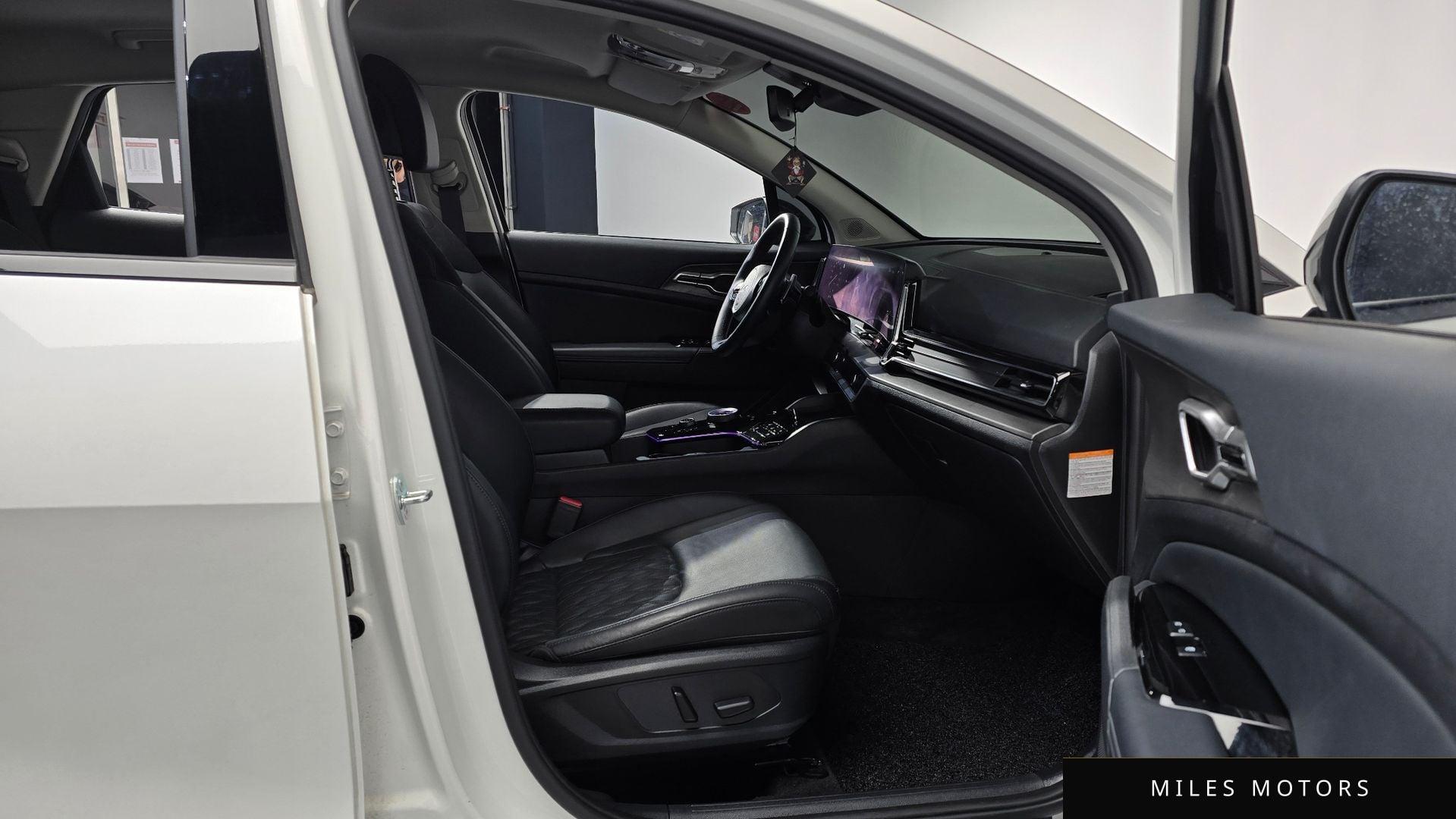Kia Sportage 2023 — миниатюра 16