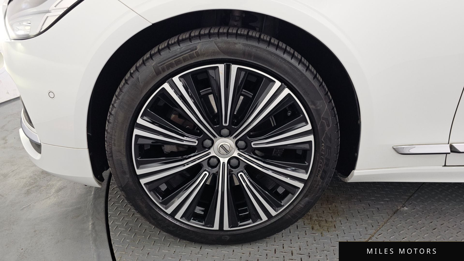 Volvo S90 2022 — миниатюра 5
