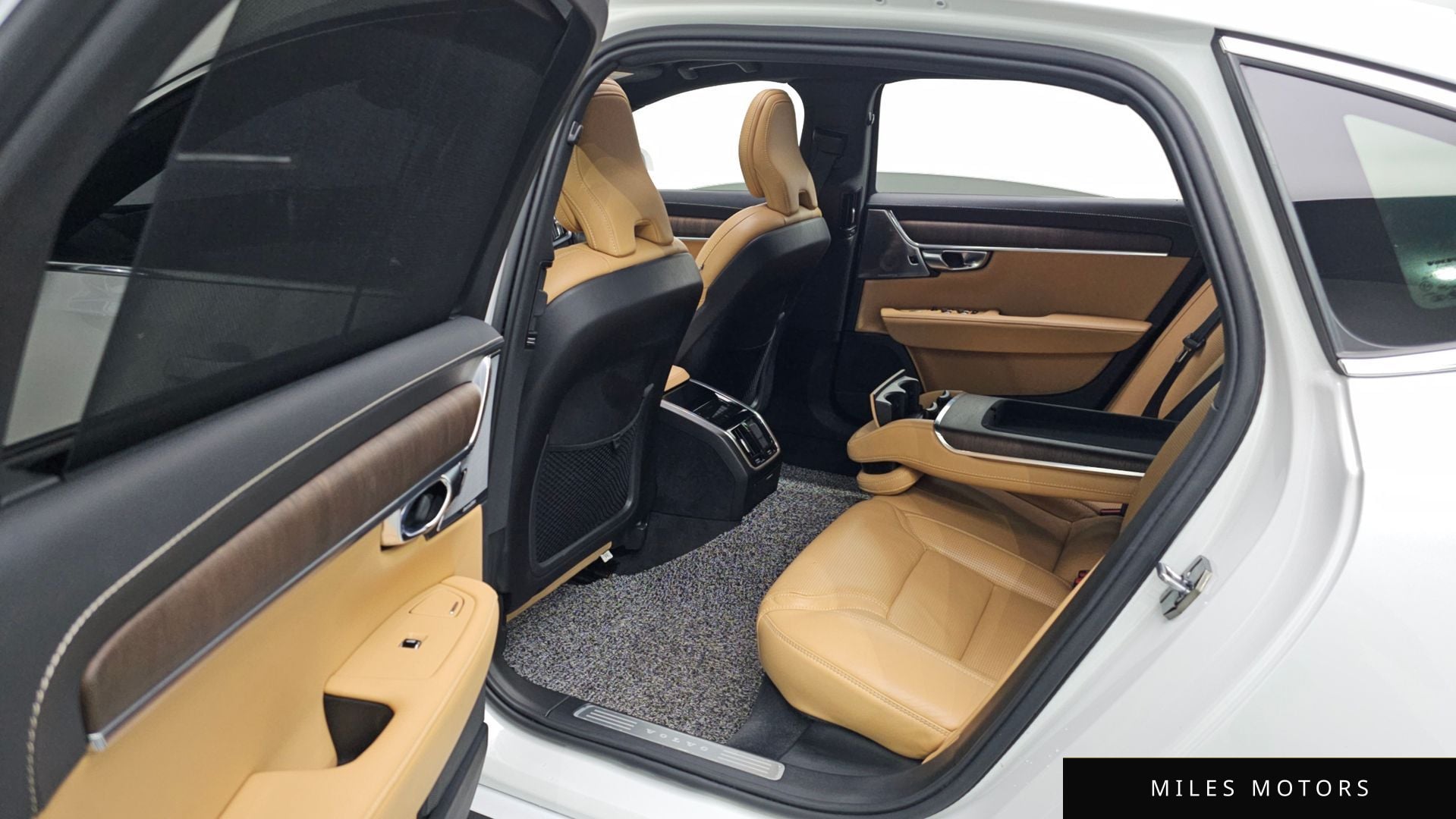 Volvo S90 2022 — миниатюра 18