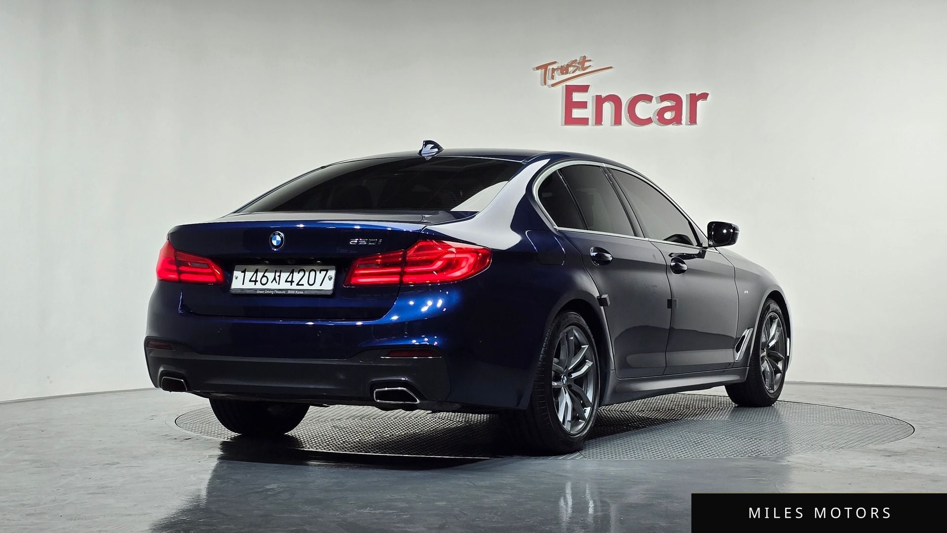 BMW 5 Series (G30) 2020 — миниатюра 2