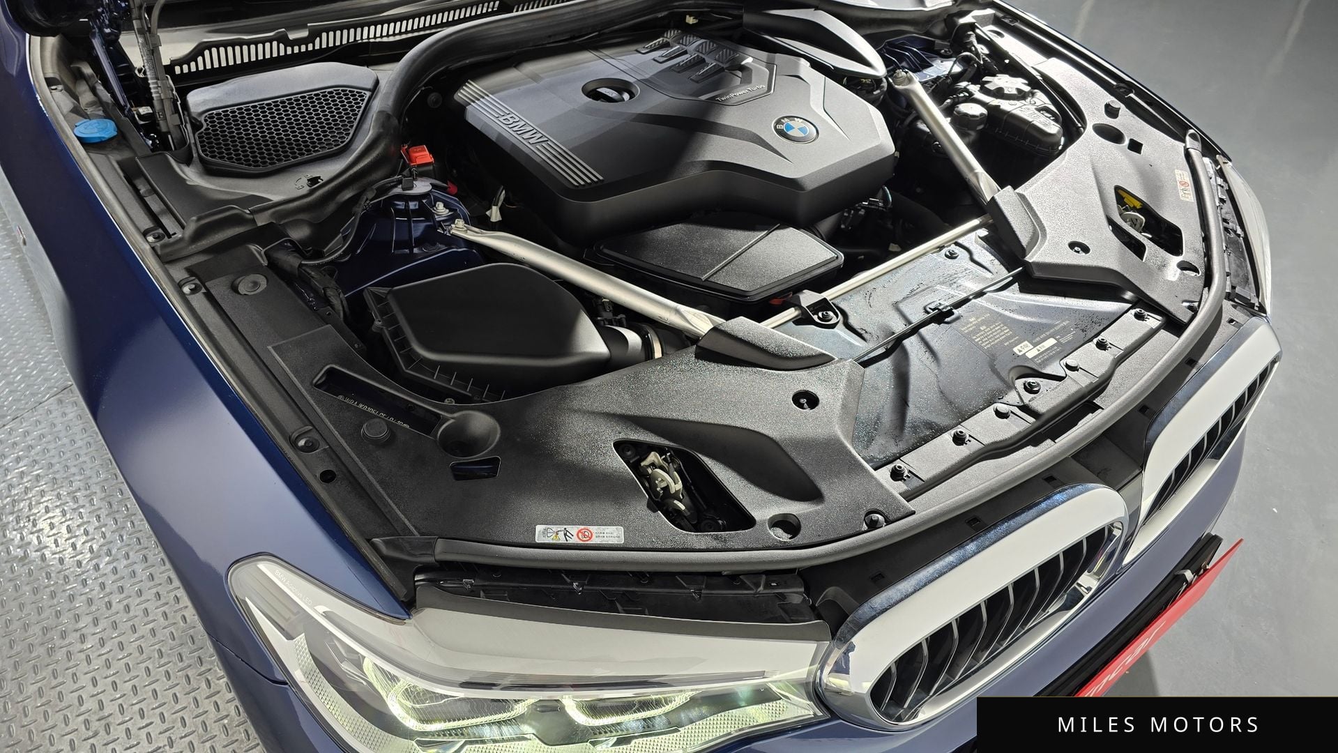BMW 5 Series (G30) 2020 — миниатюра 6