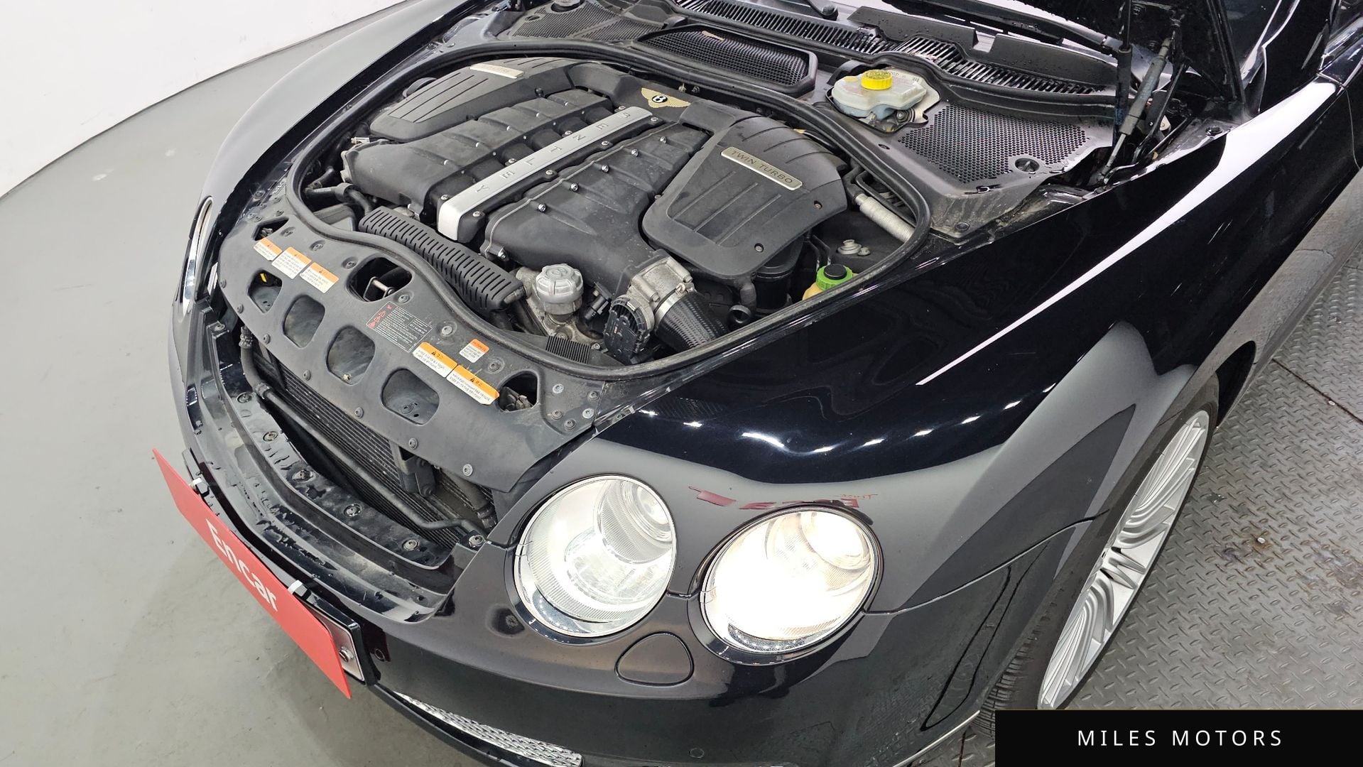 Bentley 플라잉스퍼 2013 — миниатюра 6