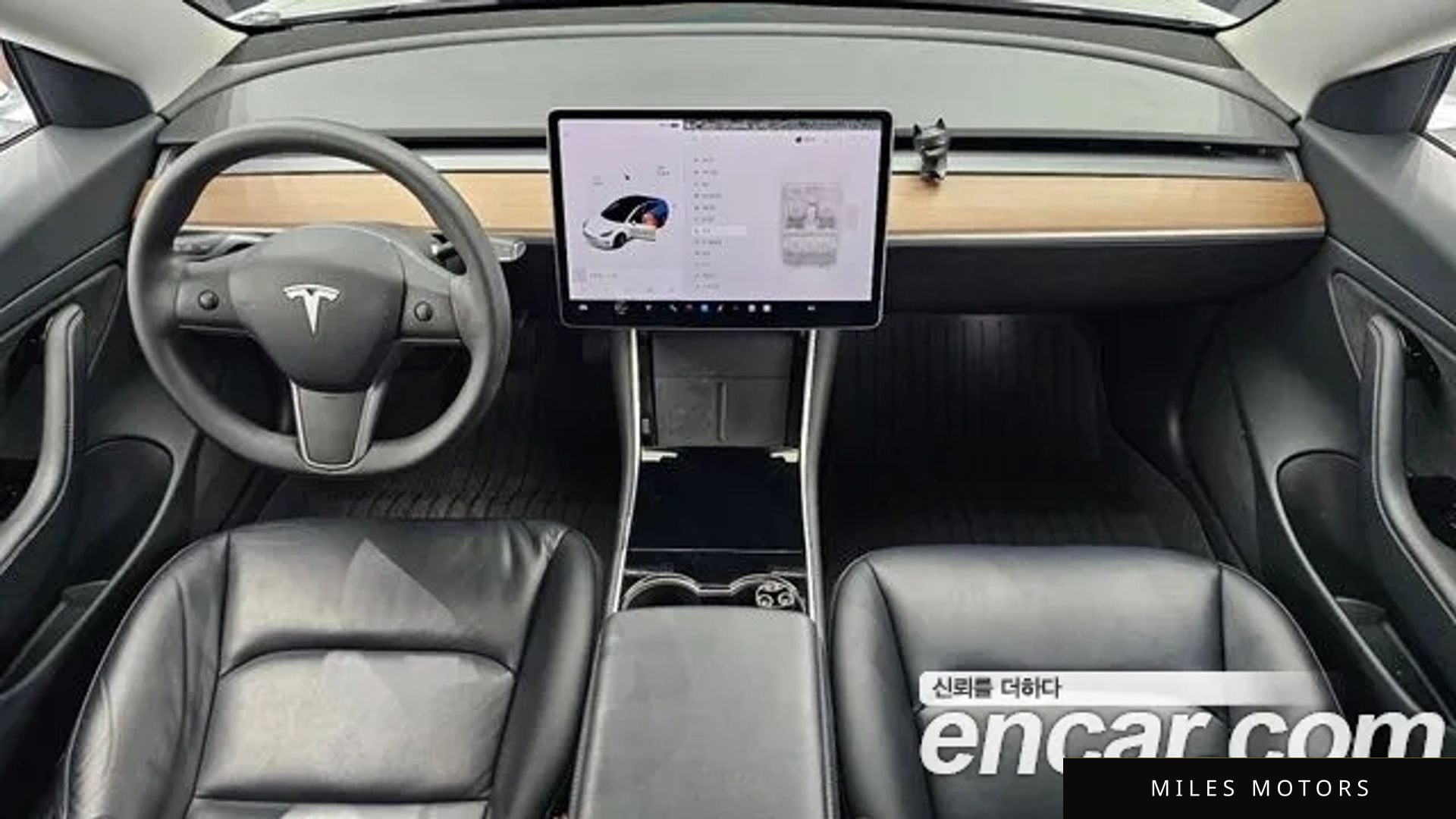 Tesla Model 3 2020 — миниатюра 10