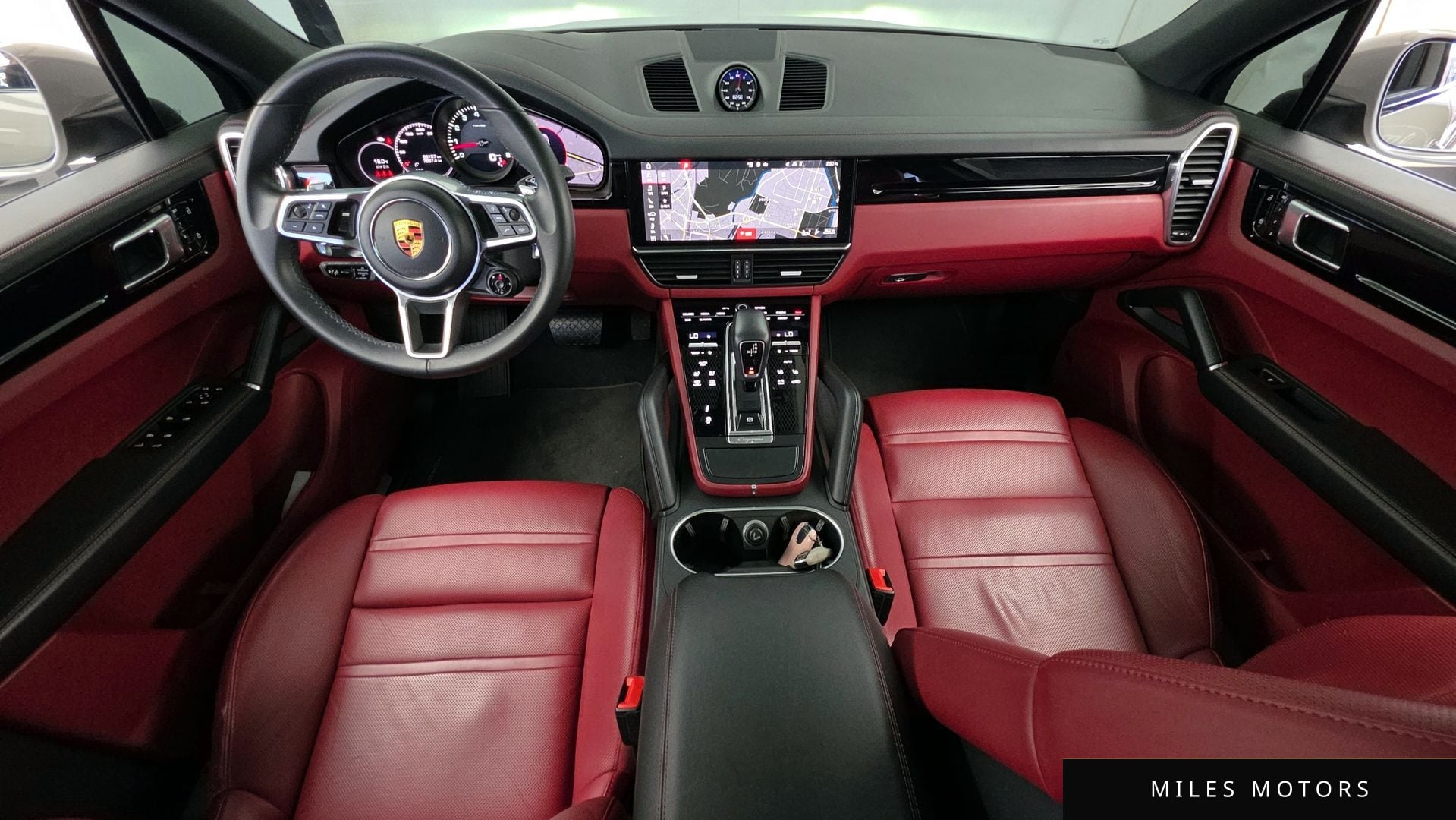 Porsche Cayenne 2021 — миниатюра 10