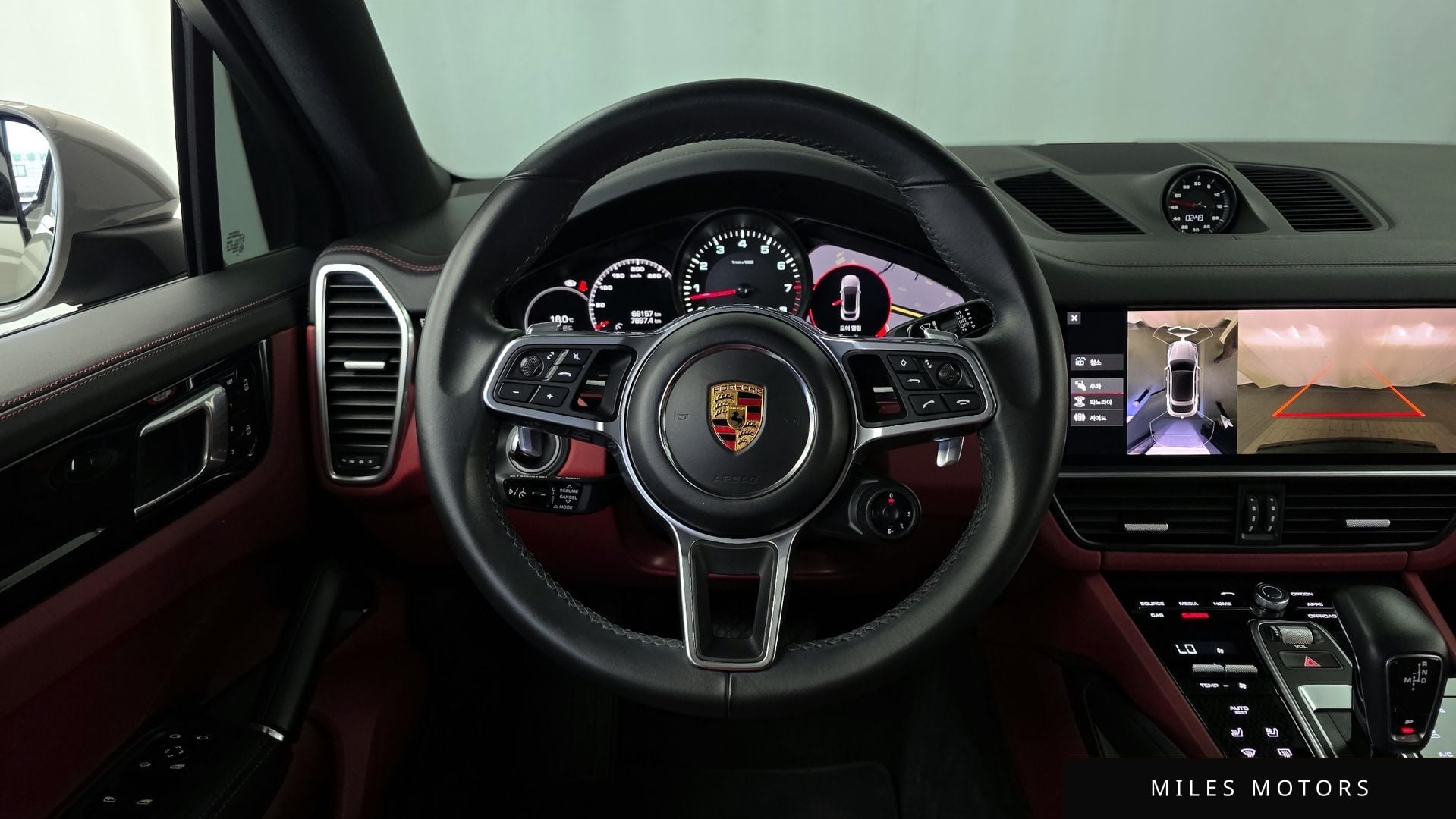 Porsche Cayenne 2021 — миниатюра 18