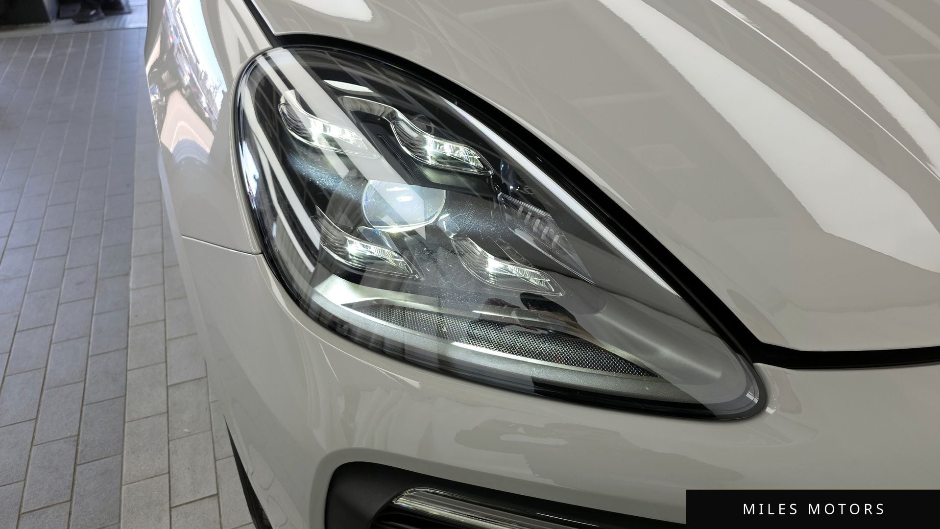 Porsche Cayenne 2021 — миниатюра 8