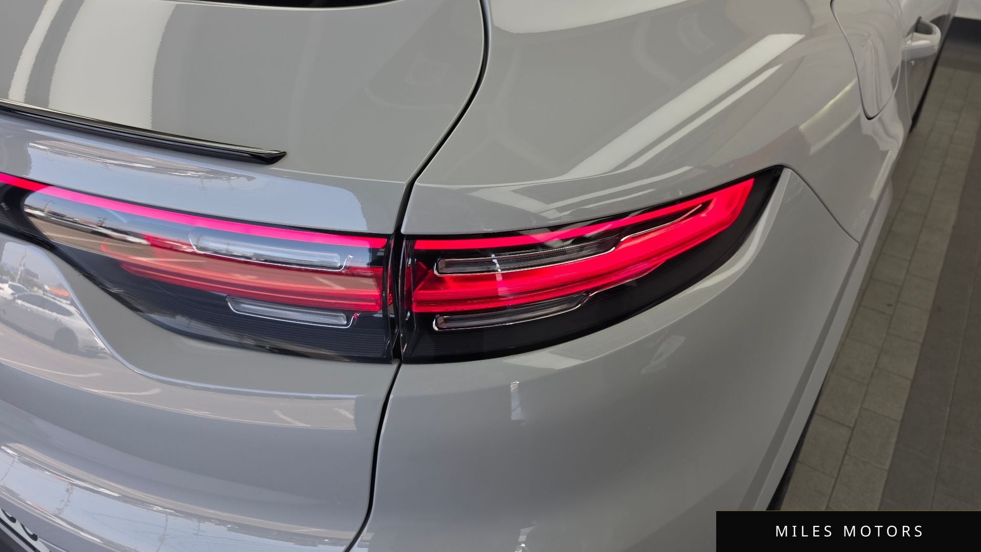 Porsche Cayenne 2021 — миниатюра 9