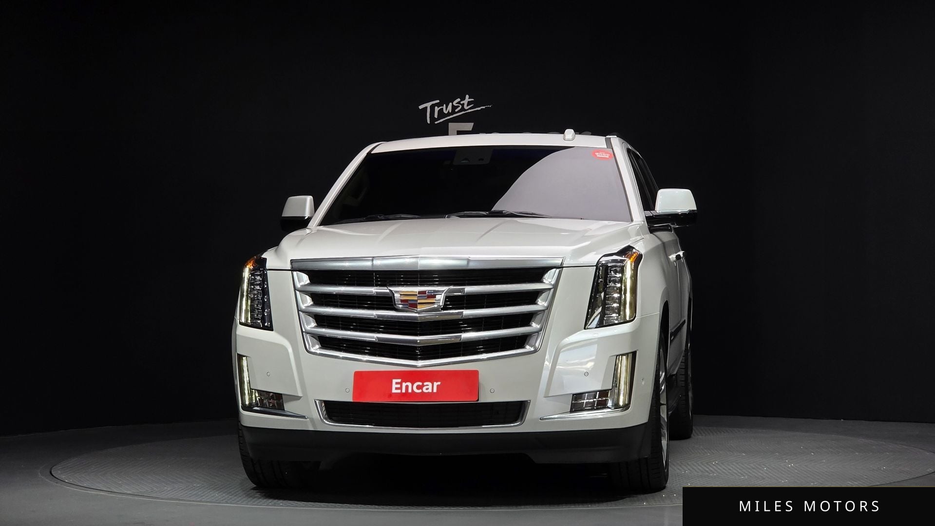 Cadillac Escalade 2018 — миниатюра 3