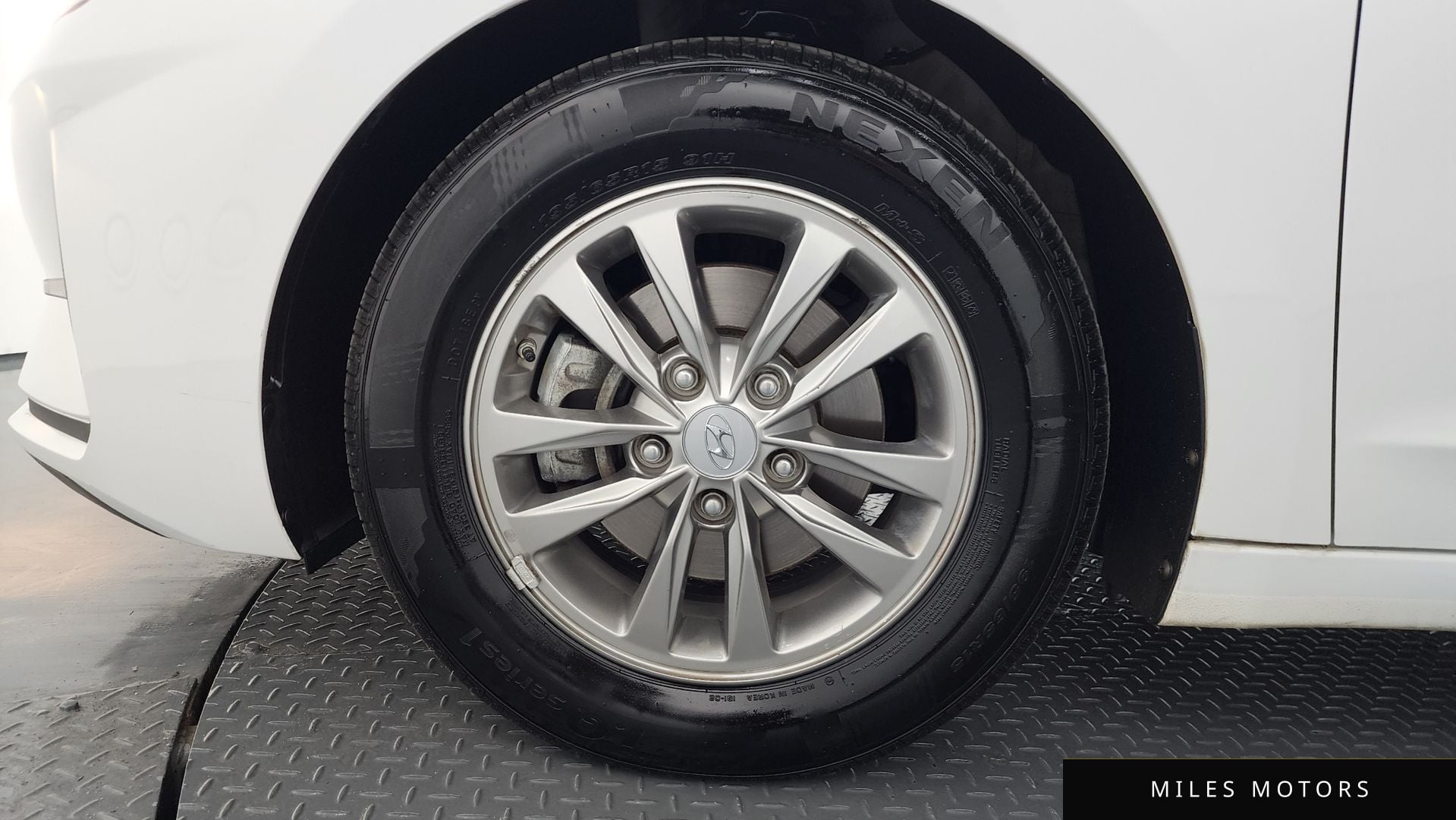 Hyundai AVANTE 2019 — миниатюра 5