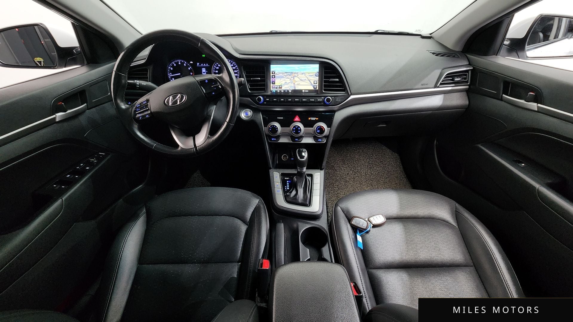 Hyundai AVANTE 2019 — миниатюра 10