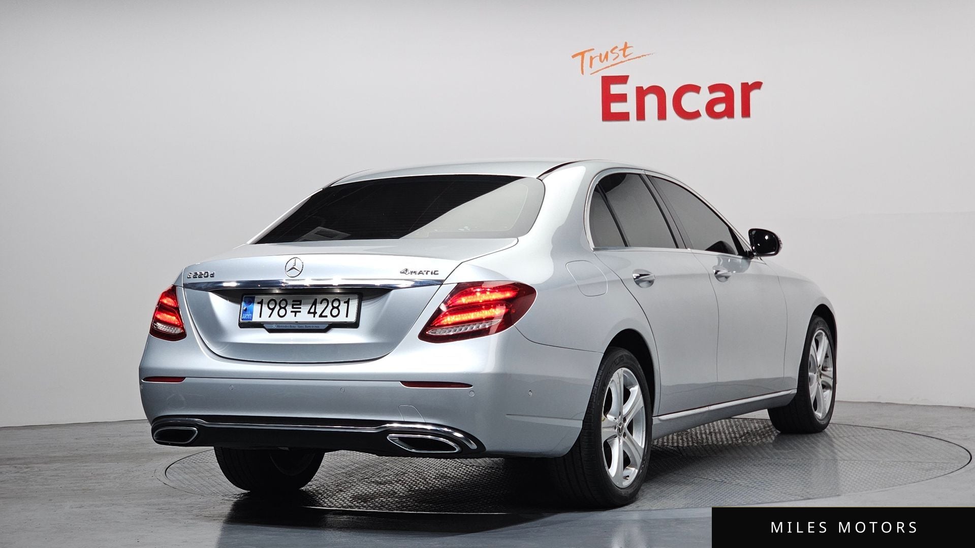Mercedes-Benz E-Class W213 2018 — миниатюра 2