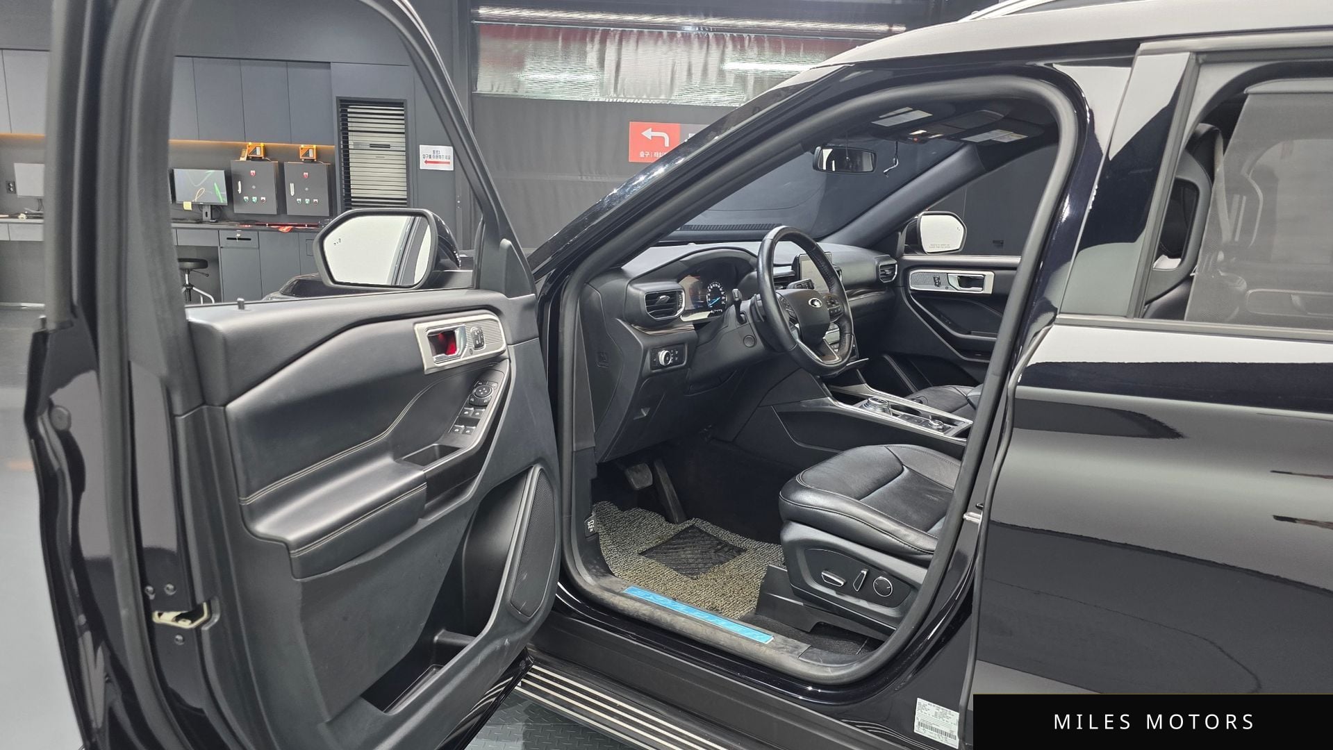 Ford Explorer 2020 — миниатюра 12