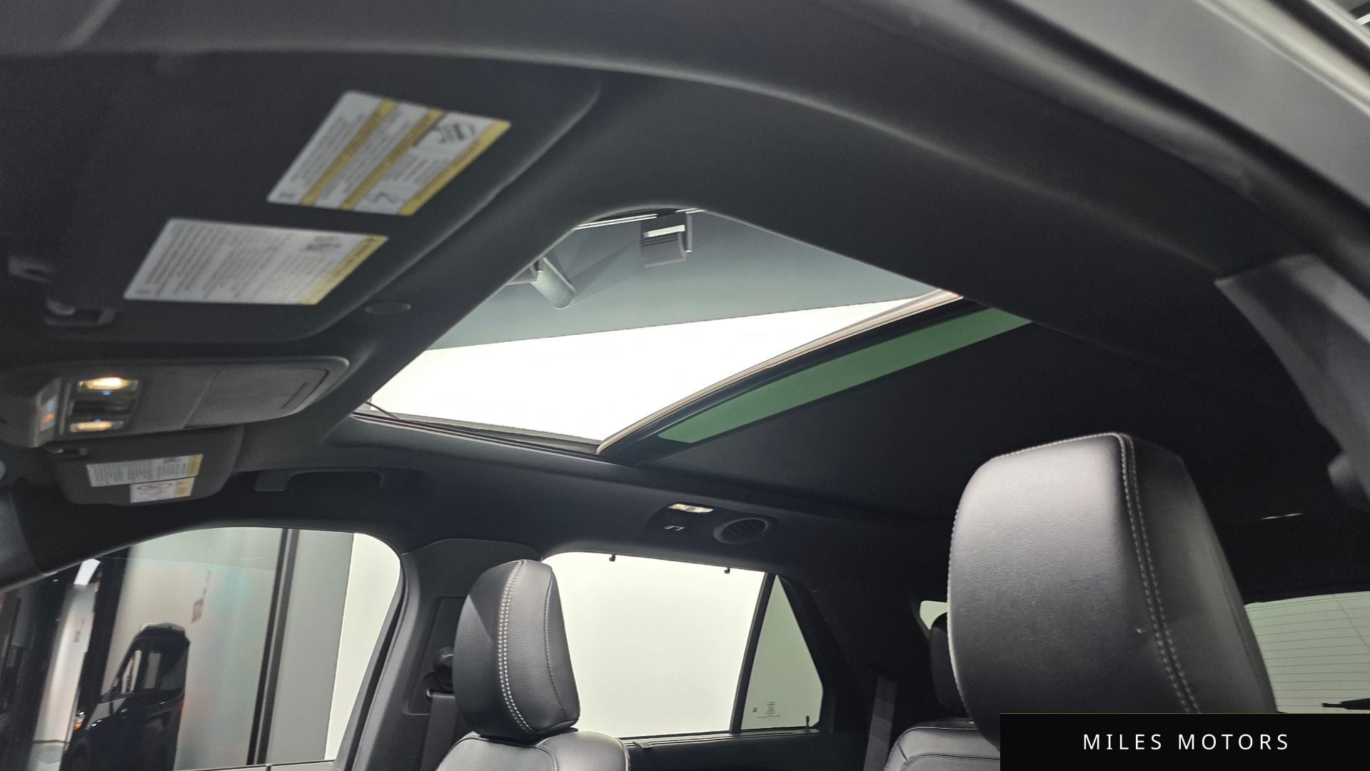 Ford Explorer 2020 — миниатюра 25