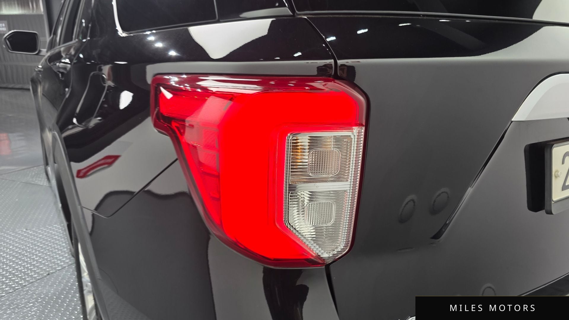 Ford Explorer 2020 — миниатюра 8
