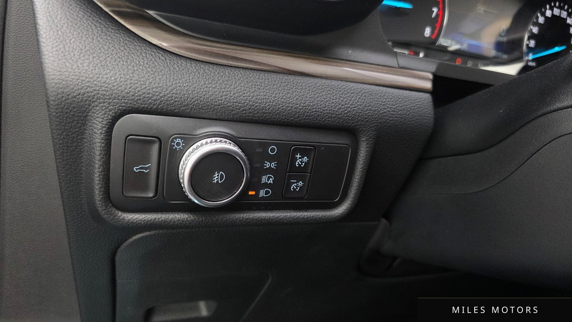 Ford Explorer 2020 — миниатюра 32