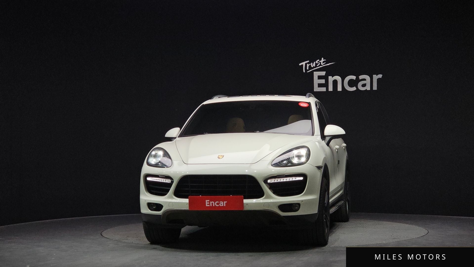 Porsche Cayenne 2011 — миниатюра 3