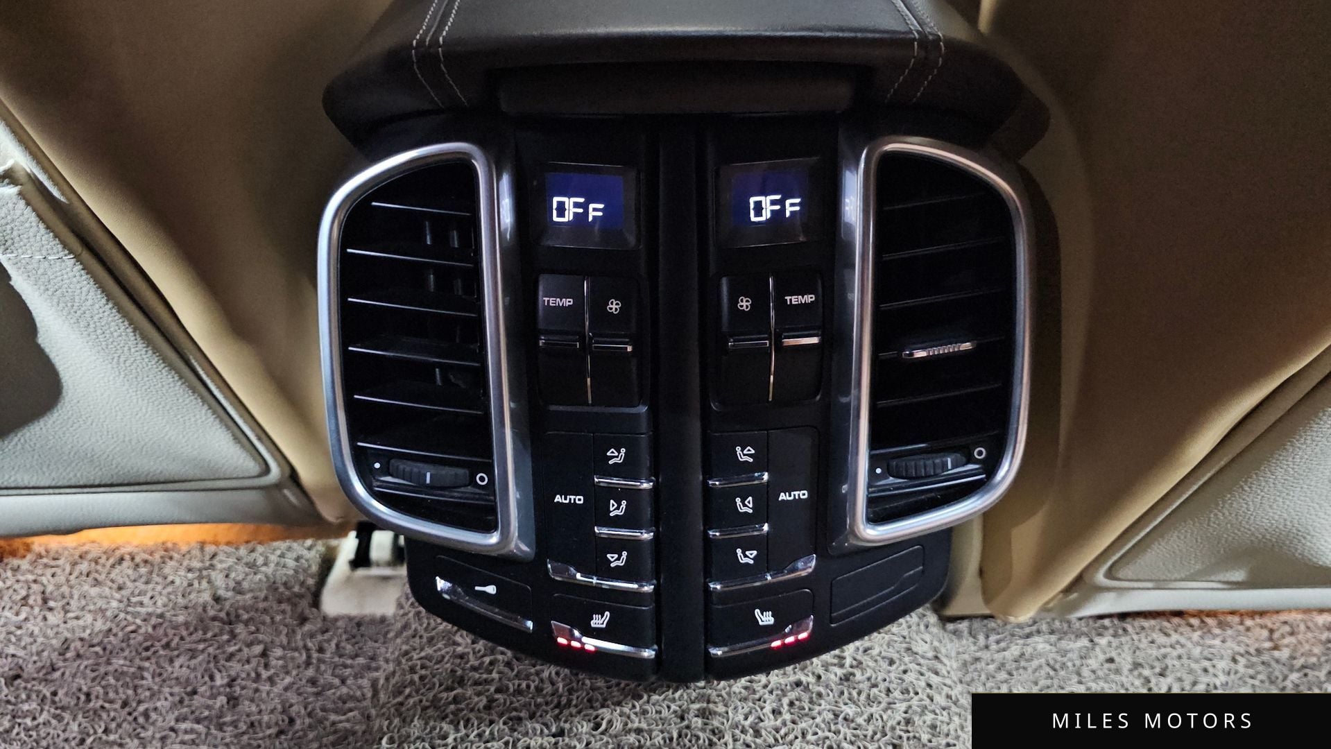 Porsche Cayenne 2011 — миниатюра 18