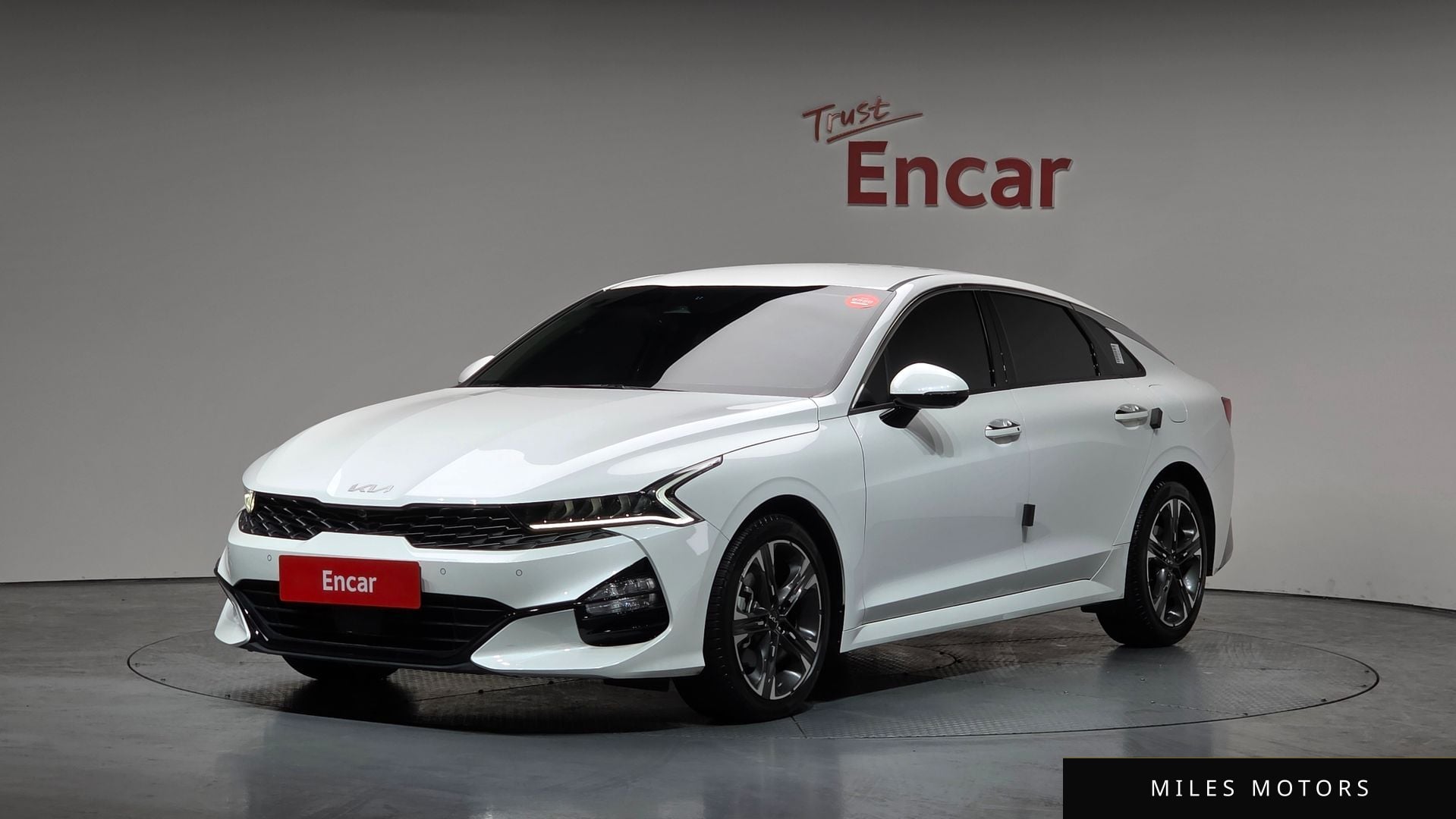 Kia K5 2023 — фото 1 из 12