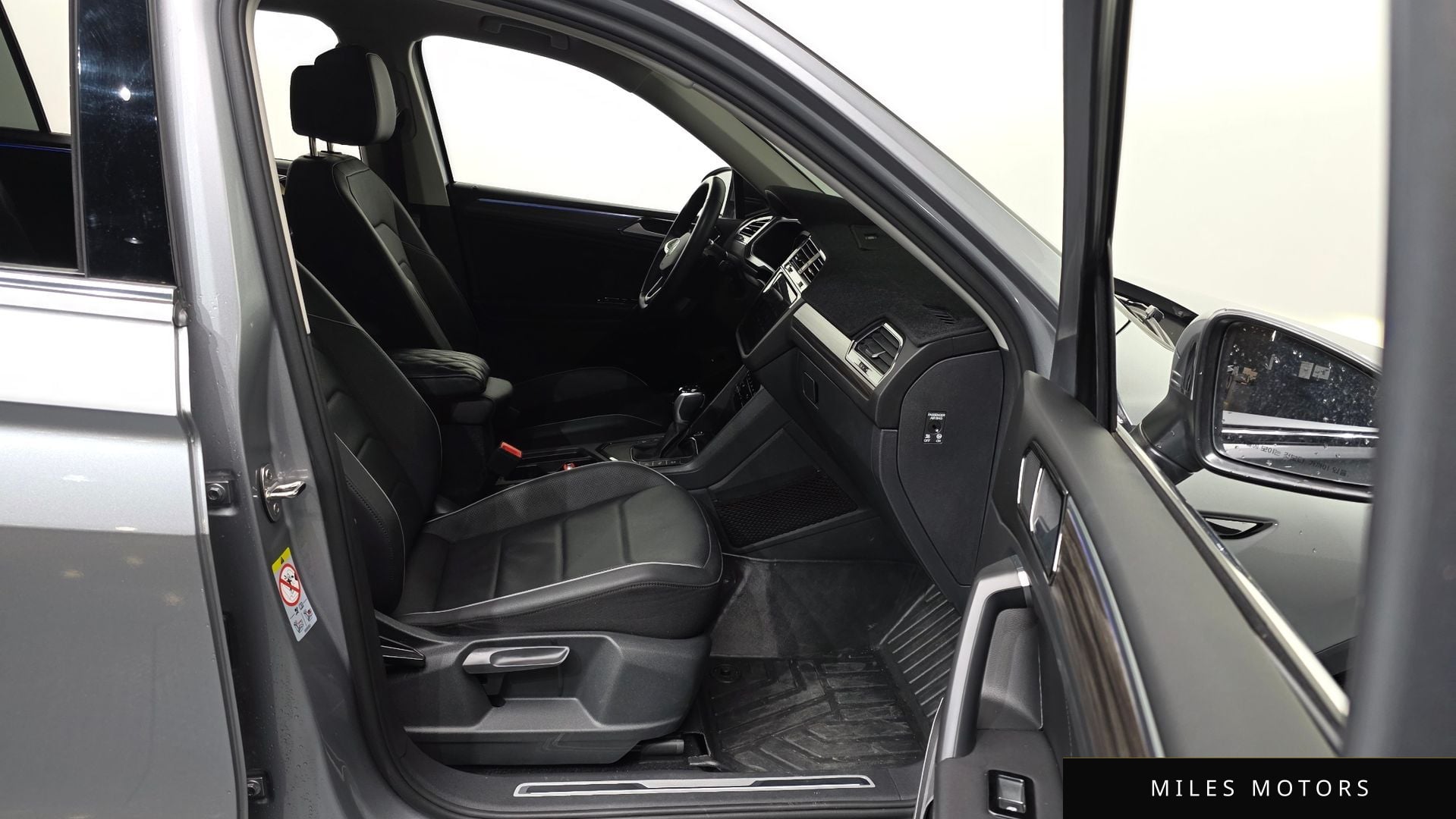 Volkswagen Tiguan 2023 — миниатюра 11