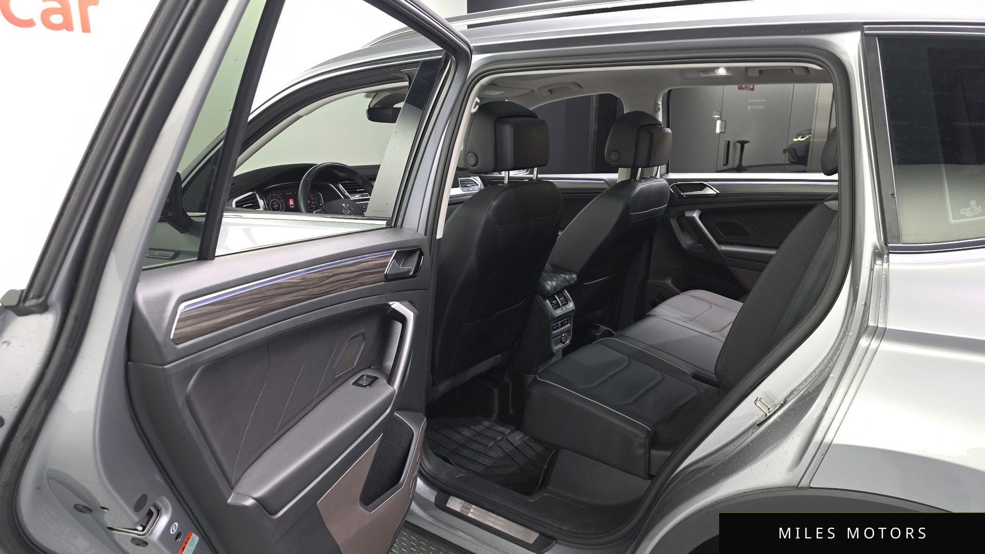Volkswagen Tiguan 2023 — миниатюра 12
