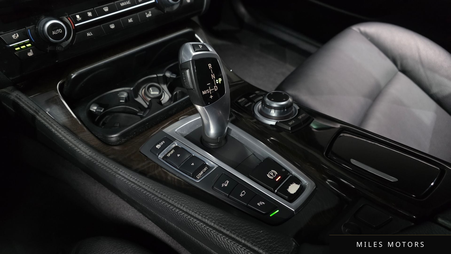 BMW 5 Series (F10) 2013 — миниатюра 9