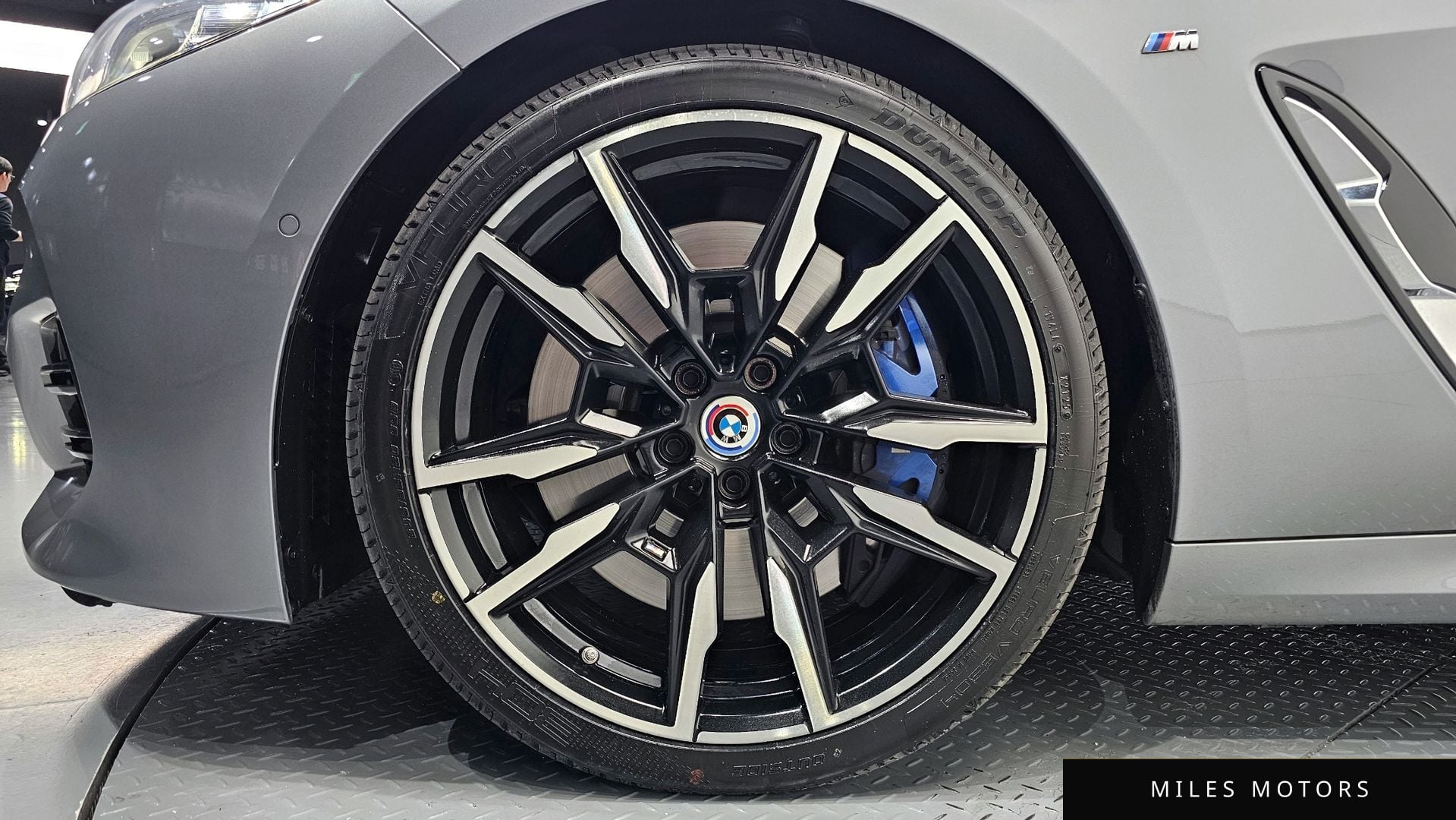 BMW 8시리즈 (G15) 2023 — миниатюра 5