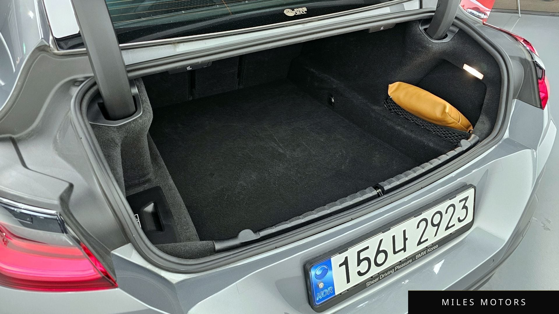 BMW 8시리즈 (G15) 2023 — миниатюра 26