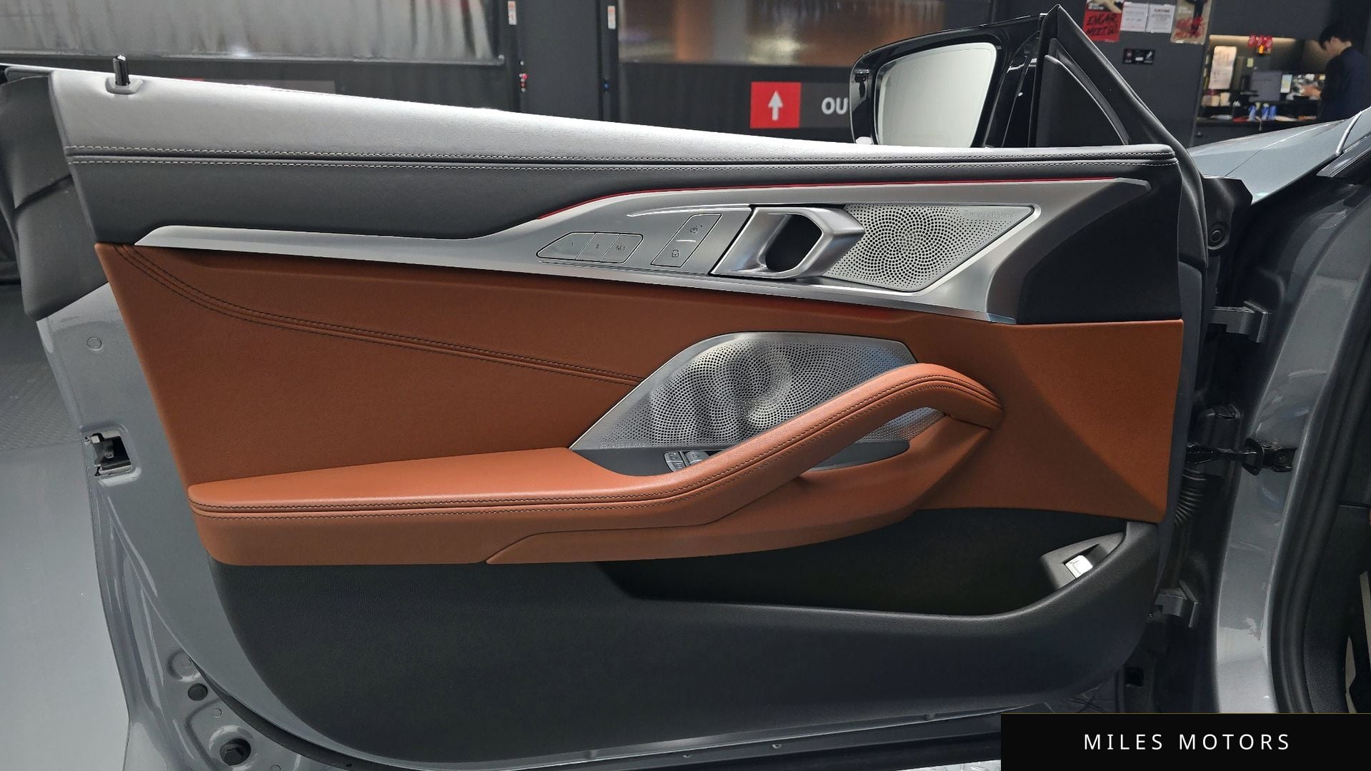 BMW 8시리즈 (G15) 2023 — миниатюра 14