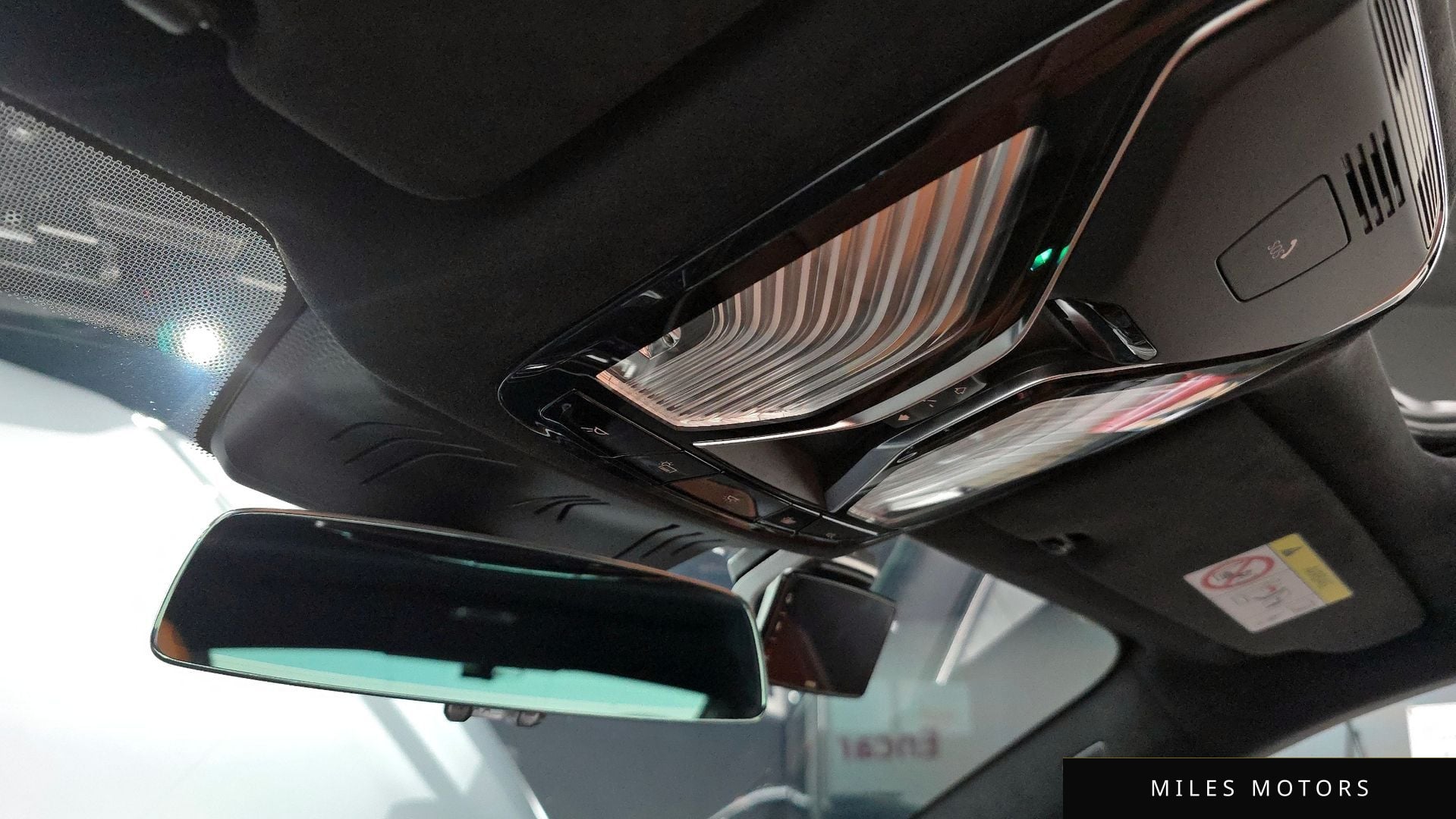 BMW 8시리즈 (G15) 2023 — миниатюра 27