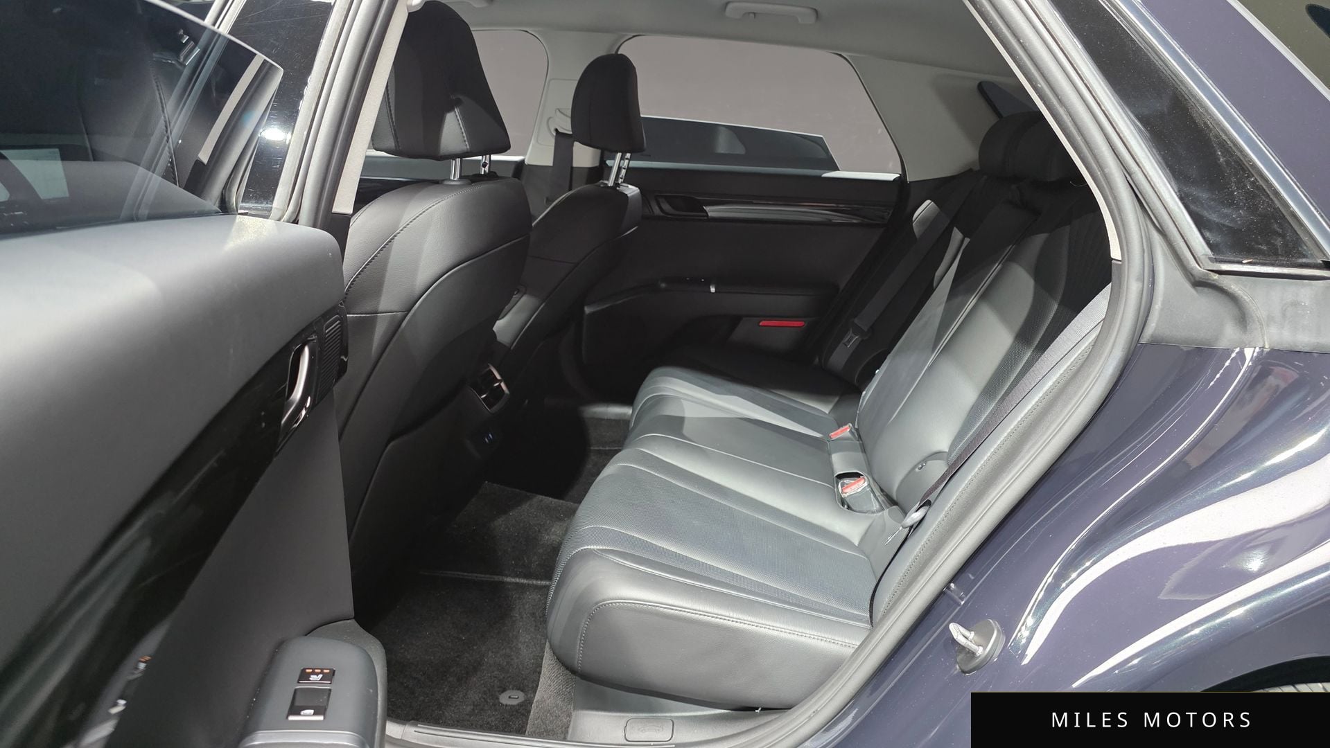 Hyundai 그랜저 (GN7) 2023 — миниатюра 16