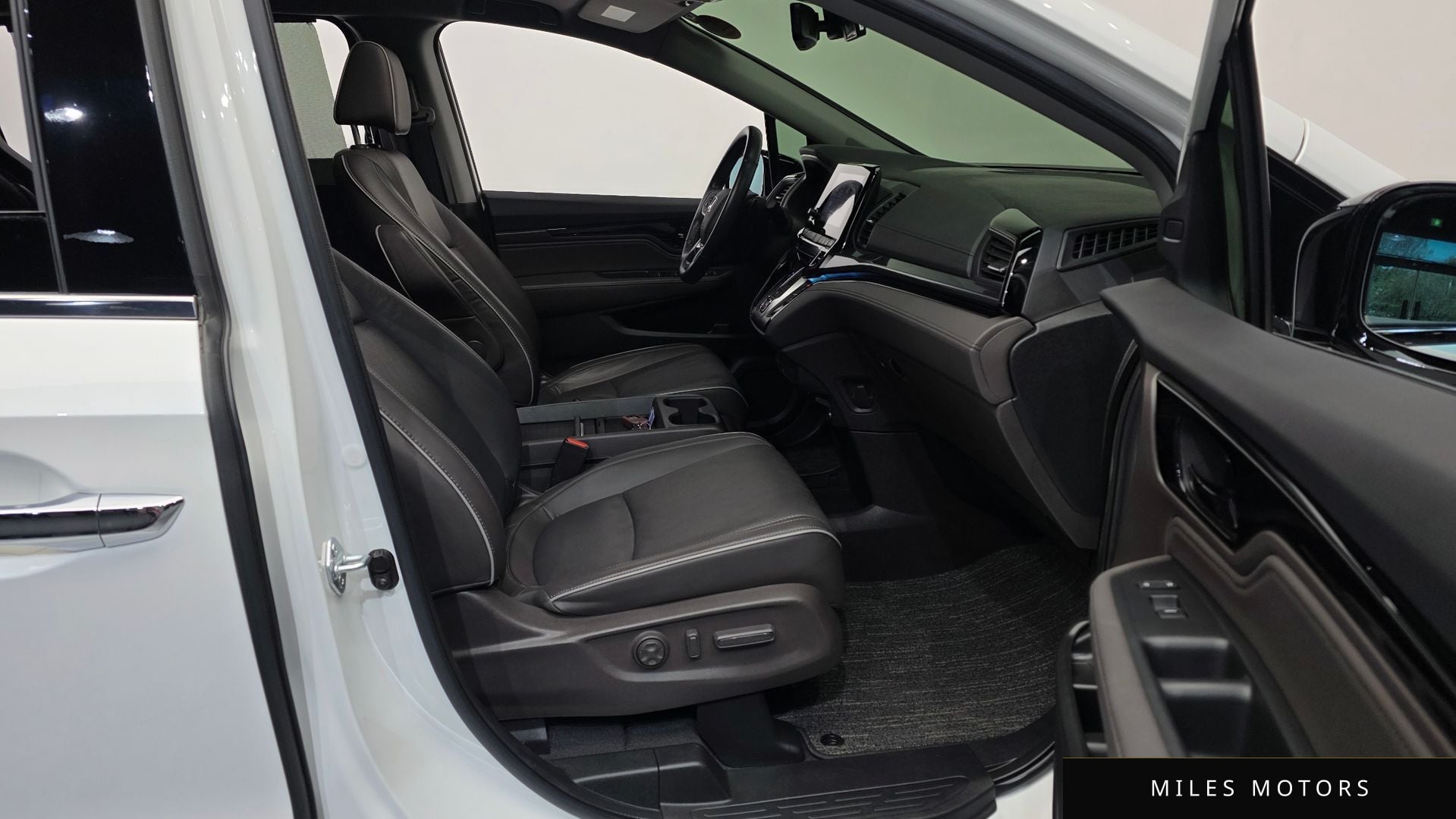 Honda 오딧세이 2021 — миниатюра 17