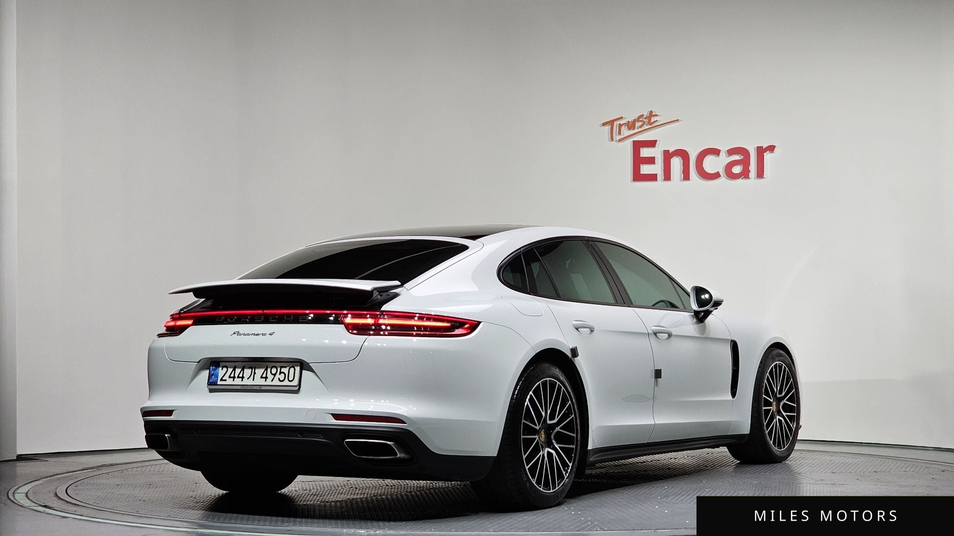 Porsche 파나메라 (971) 2018 — миниатюра 2