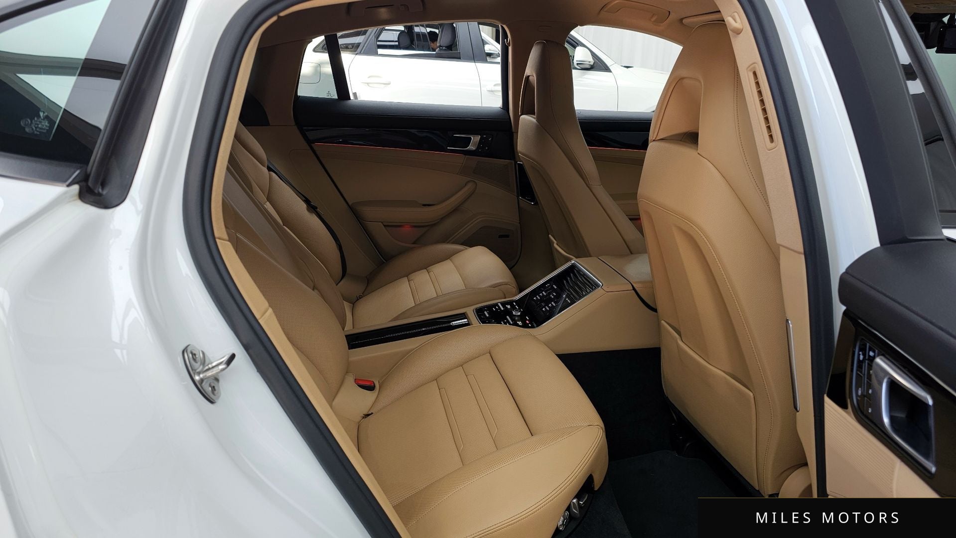 Porsche 파나메라 (971) 2018 — миниатюра 18