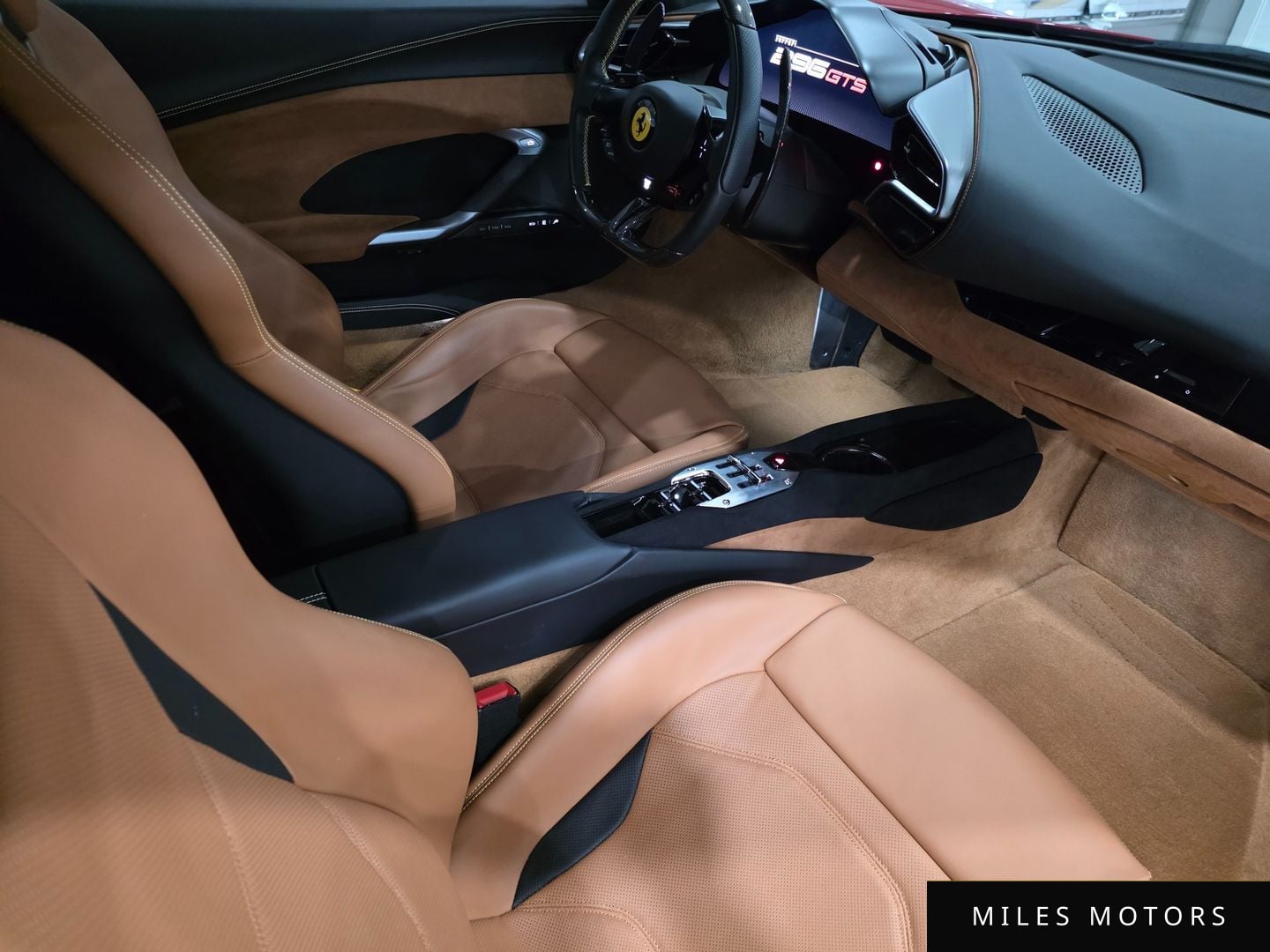 Ferrari 296 GTS 2024 — миниатюра 9