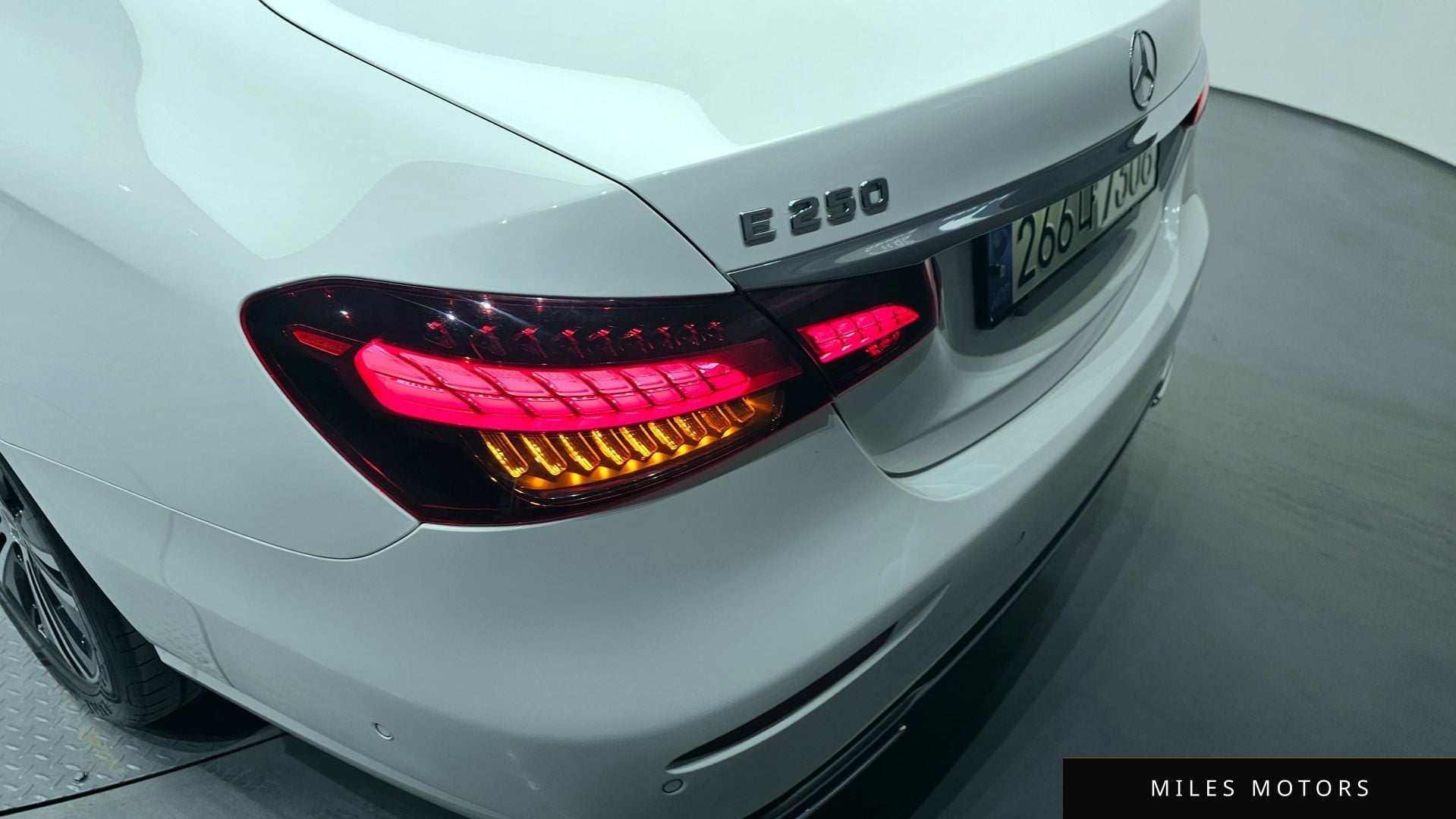 Mercedes-Benz E-Class W213 2021 — миниатюра 9